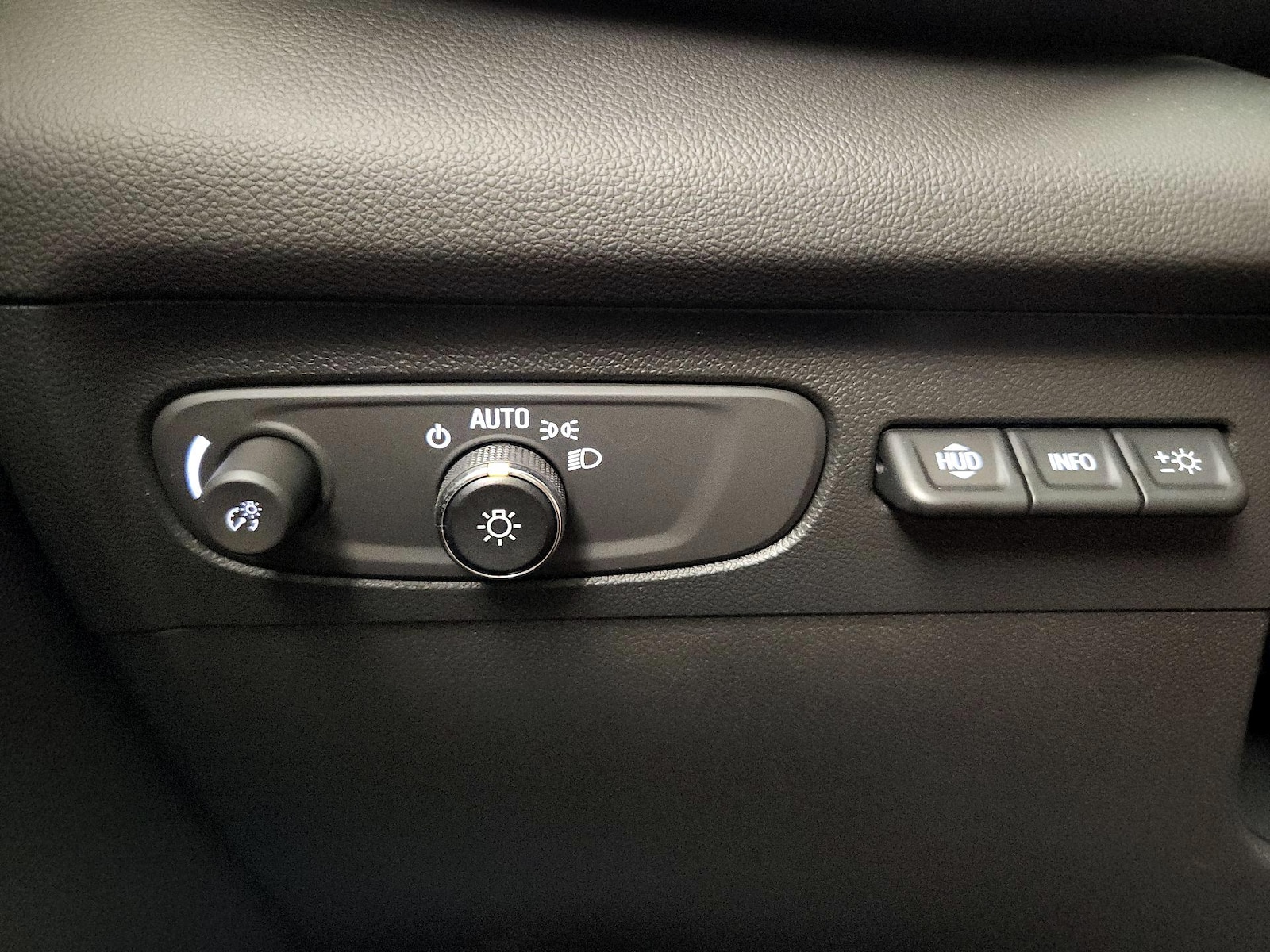 2023 Buick Envision Avenir - Photo 14