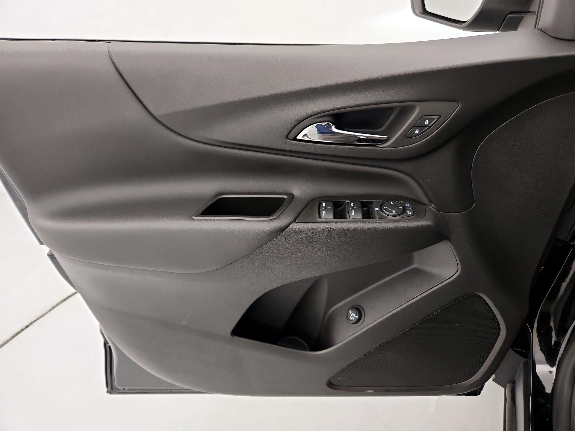 Thumbnail: 2024 Chevrolet Equinox - 12