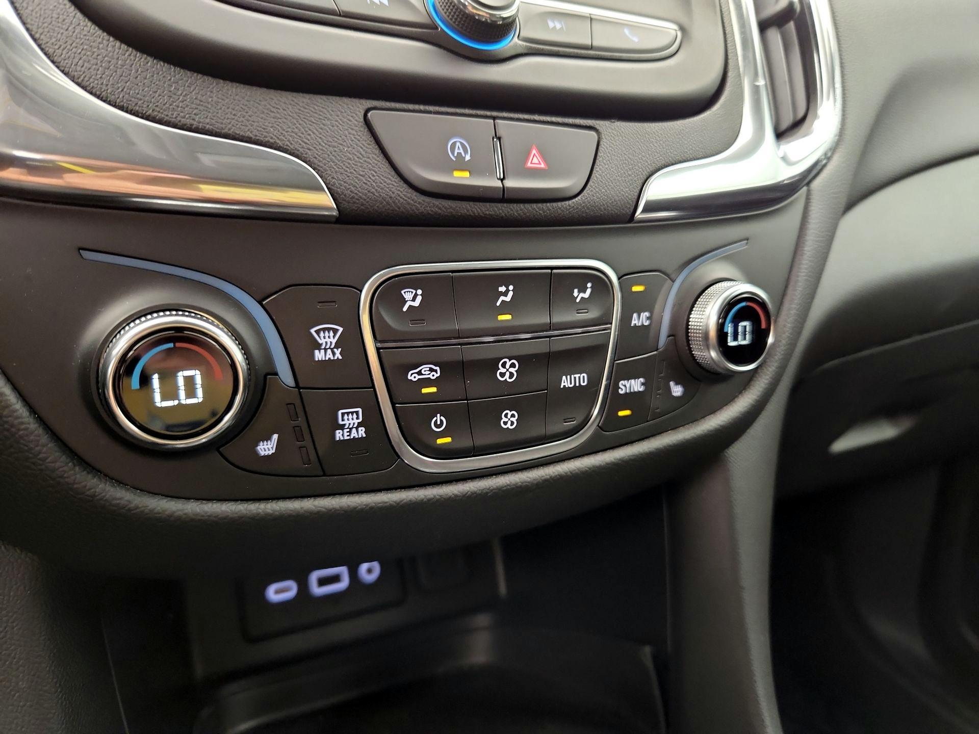 Thumbnail: 2024 Chevrolet Equinox - 16