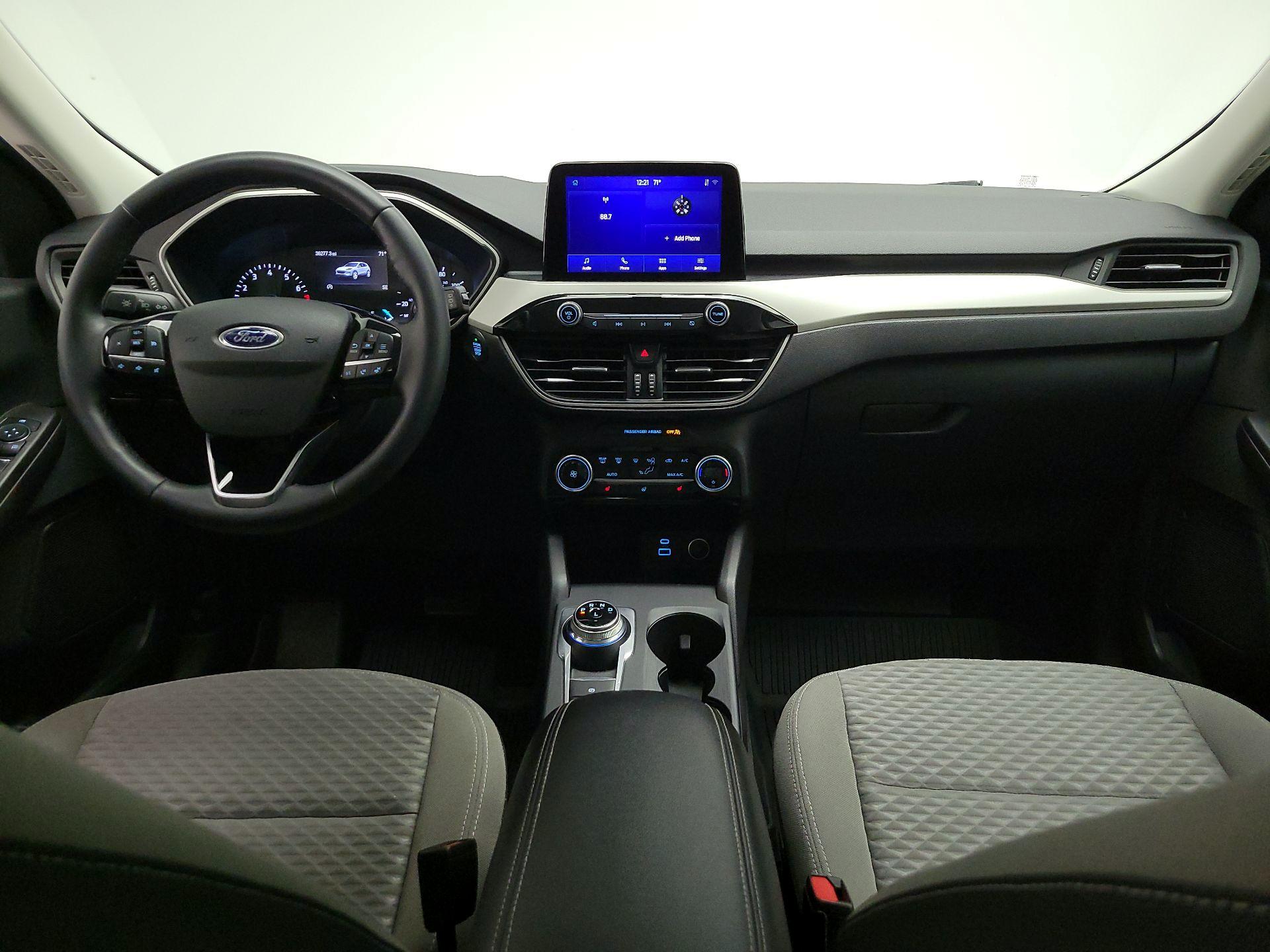 Thumbnail: 2021 Ford Escape - 9