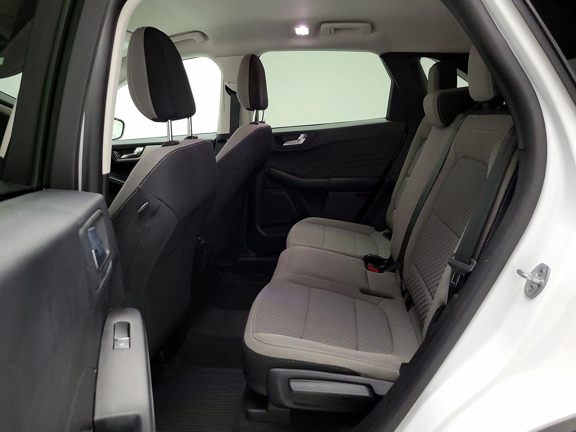 Thumbnail: 2021 Ford Escape - 18