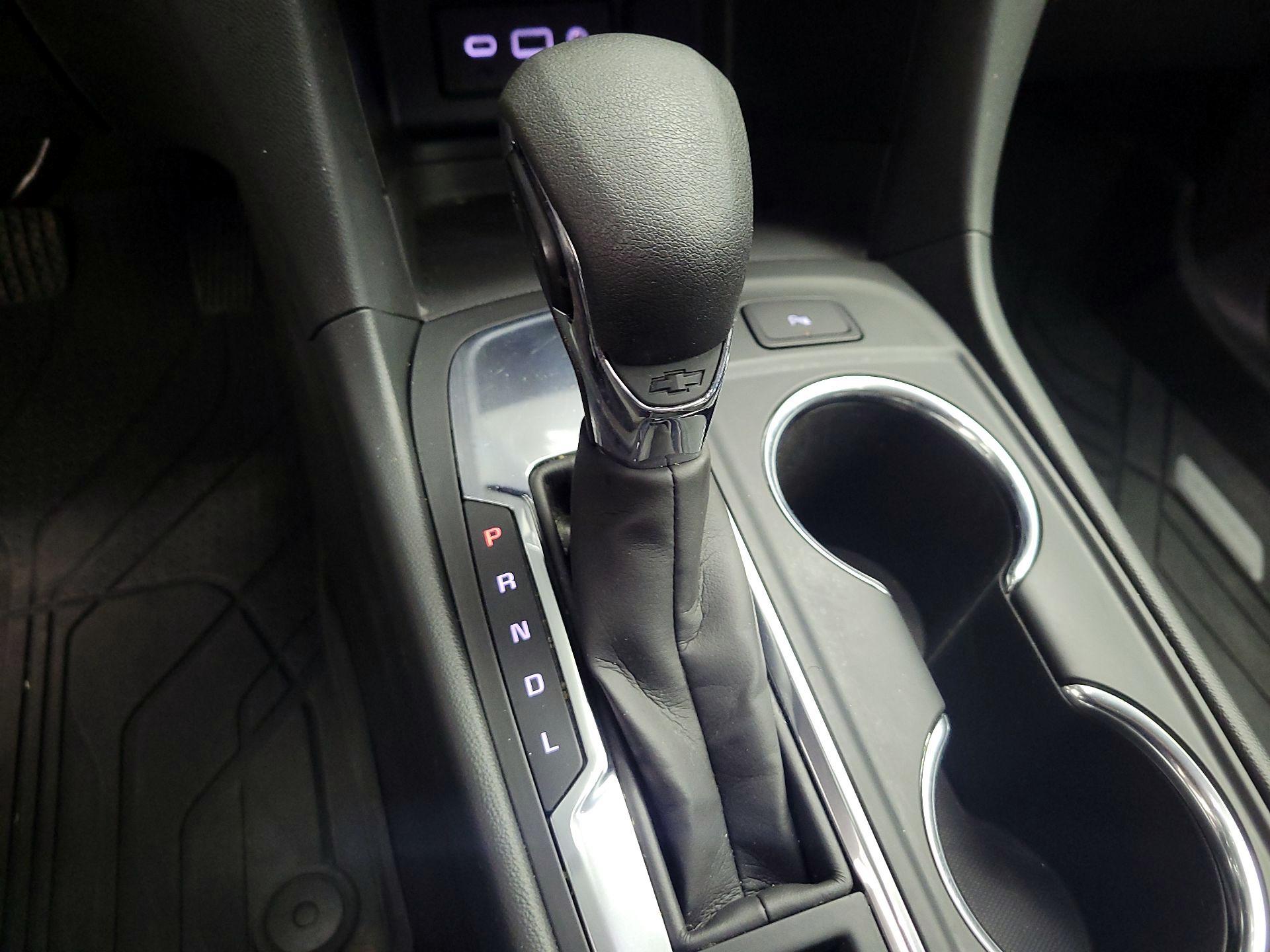 Thumbnail: 2024 Chevrolet Equinox - 16