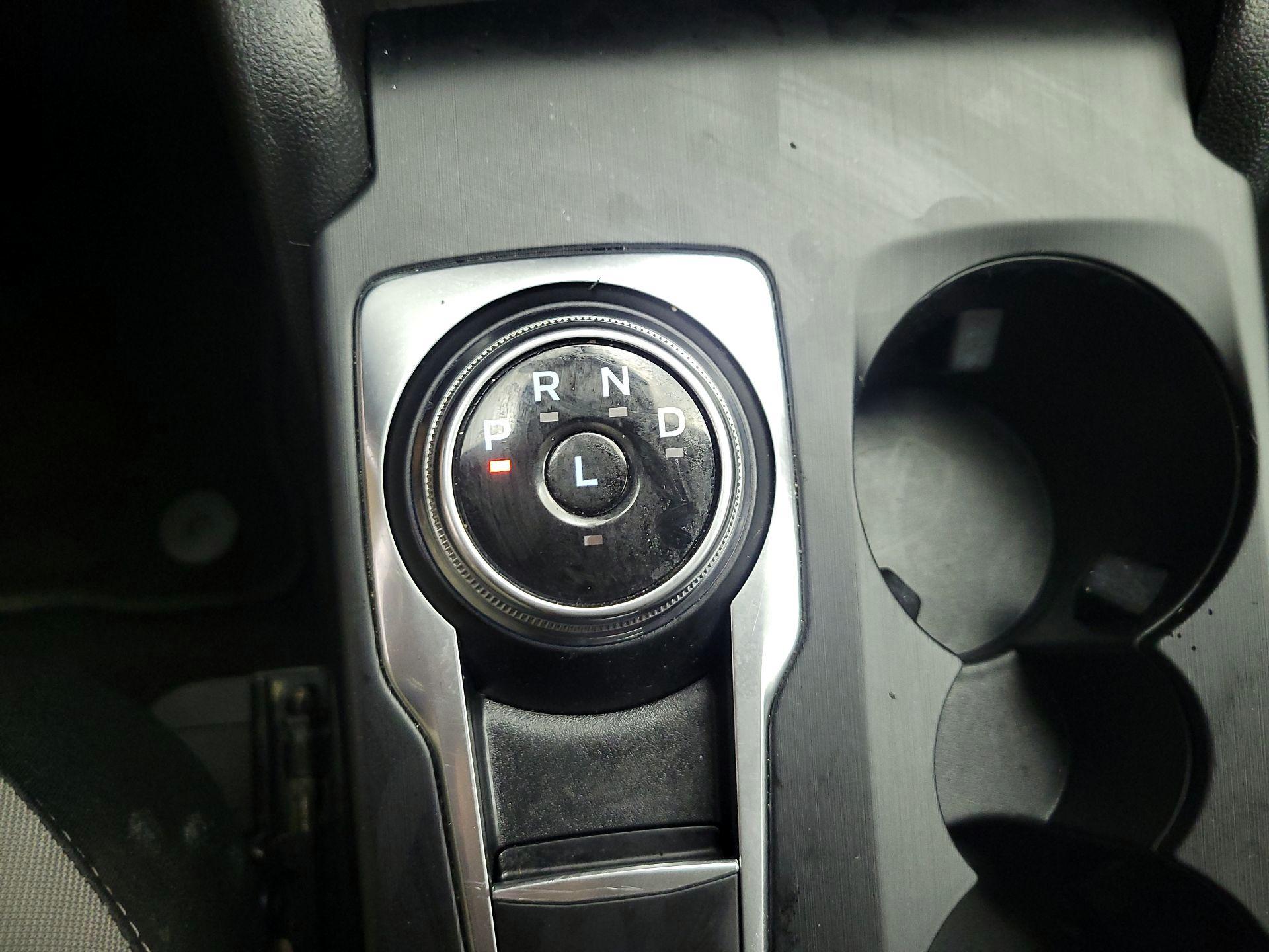 Thumbnail: 2022 Ford Escape - 15