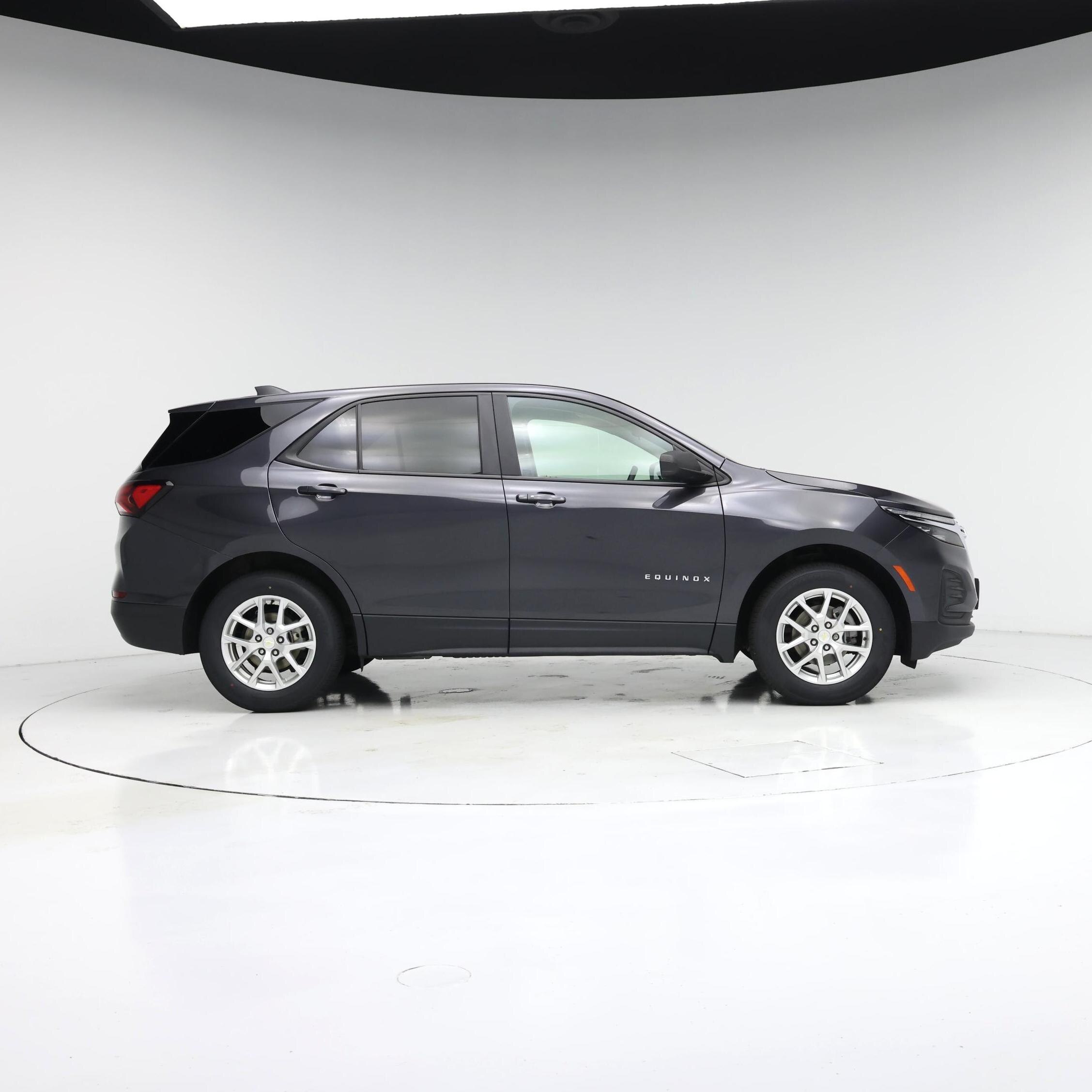 Thumbnail: 2022 Chevrolet Equinox - 7