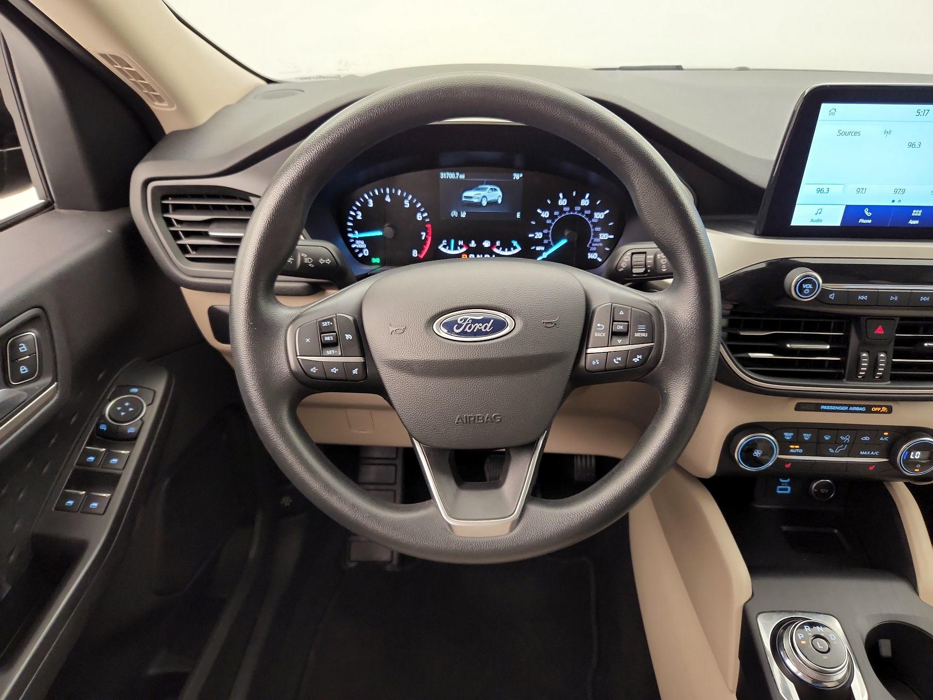 Thumbnail: 2020 Ford Escape - 10