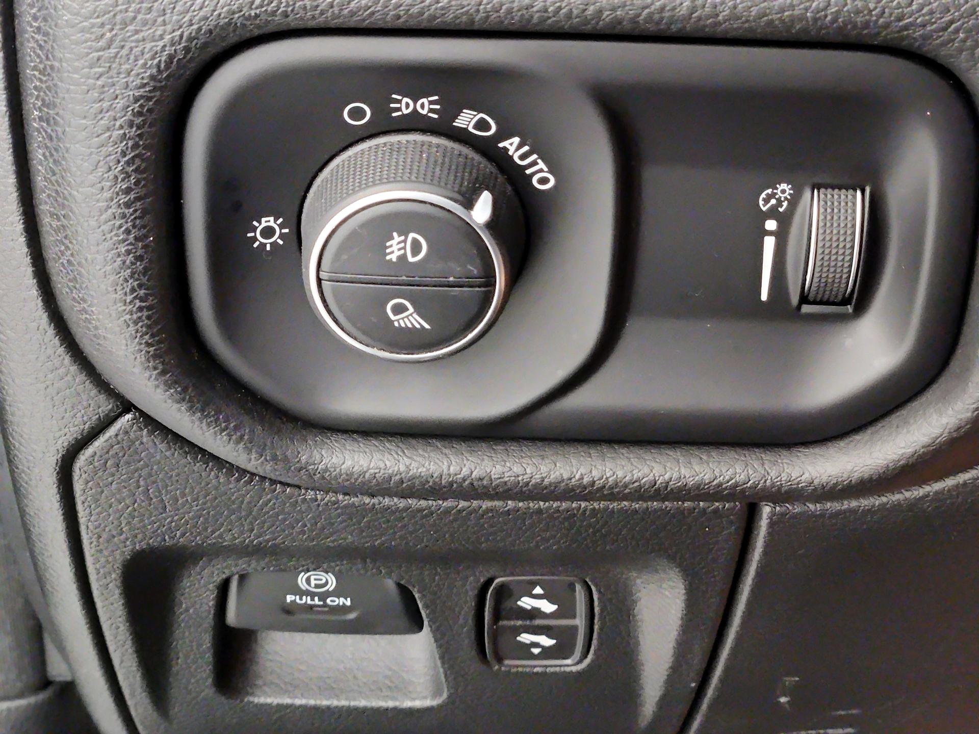 Thumbnail: 2023 RAM 1500 - 13