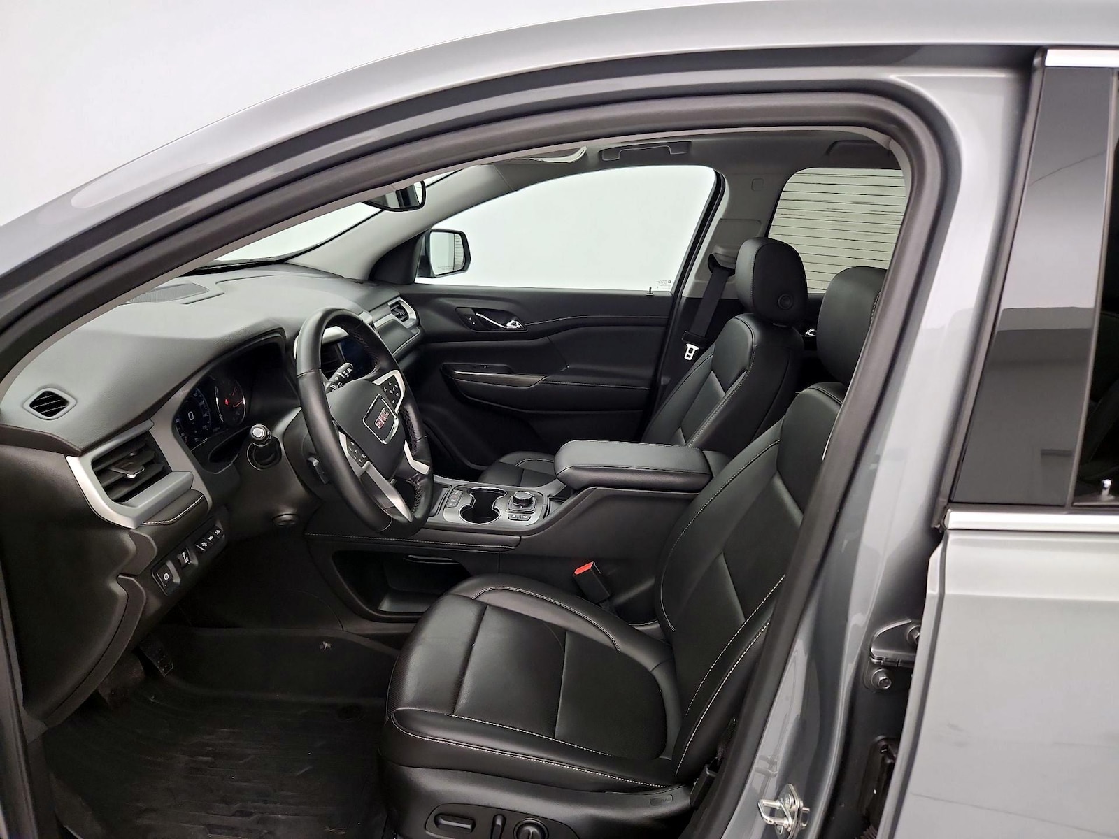 2023 GMC Acadia SLT - Photo 12