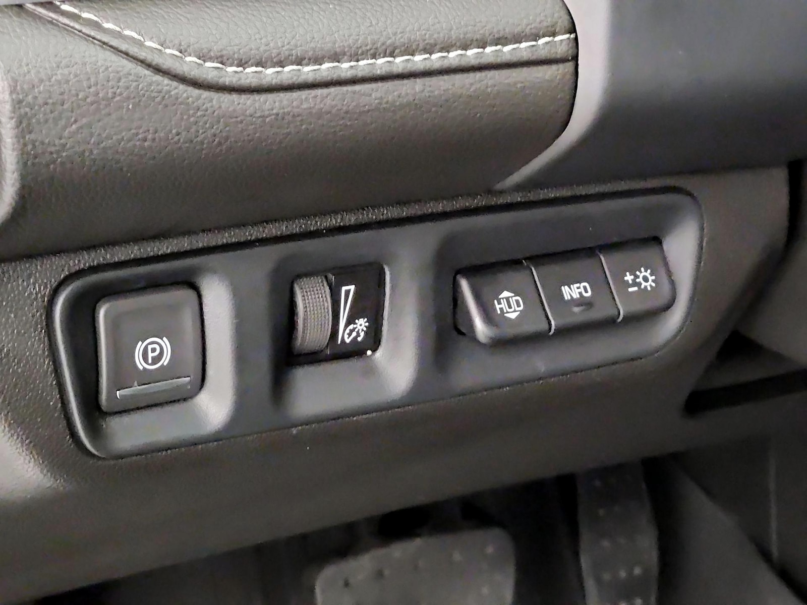 2023 GMC Acadia SLT - Photo 14