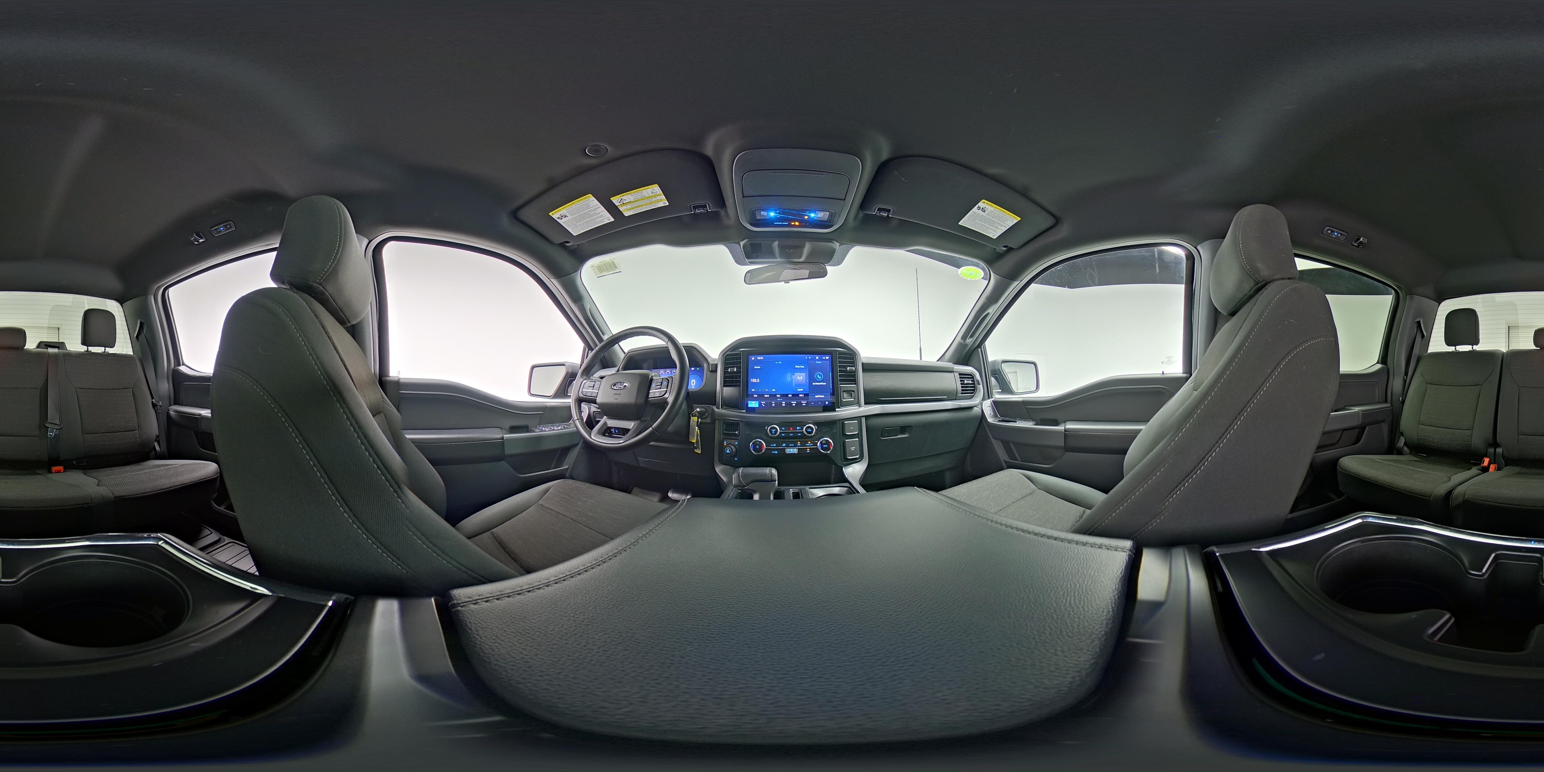 2025 Ford F-150 XLT - Photo 24