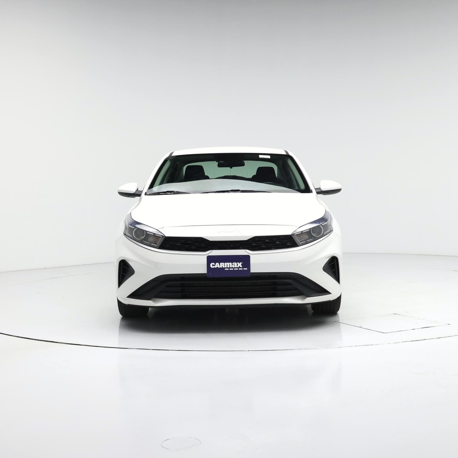 Thumbnail: 2022 Kia Forte - 5