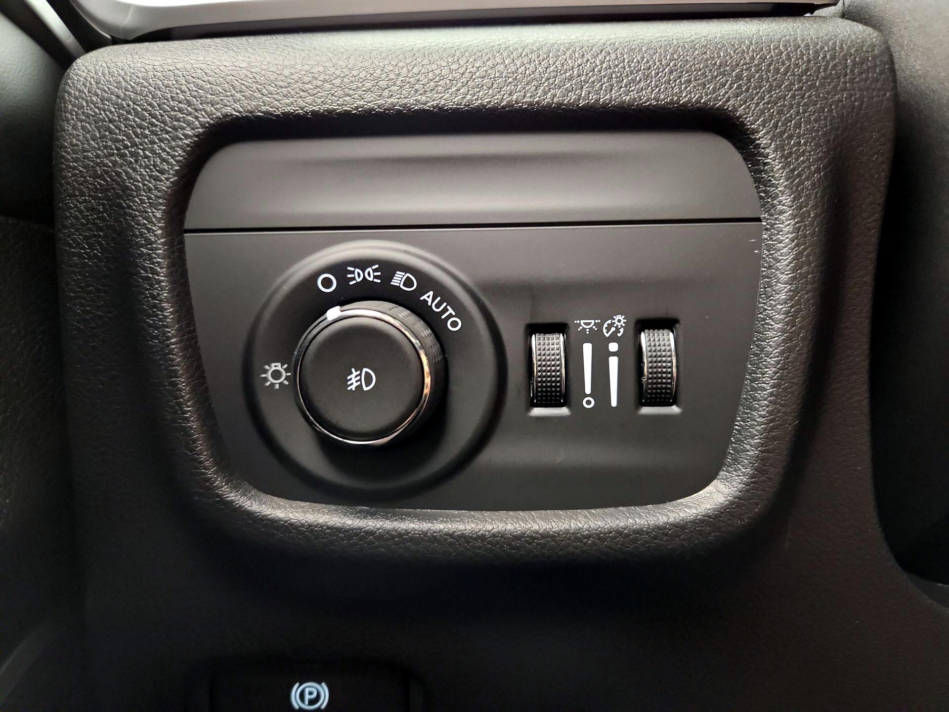 Thumbnail: 2025 Jeep Grand Cherokee - 13