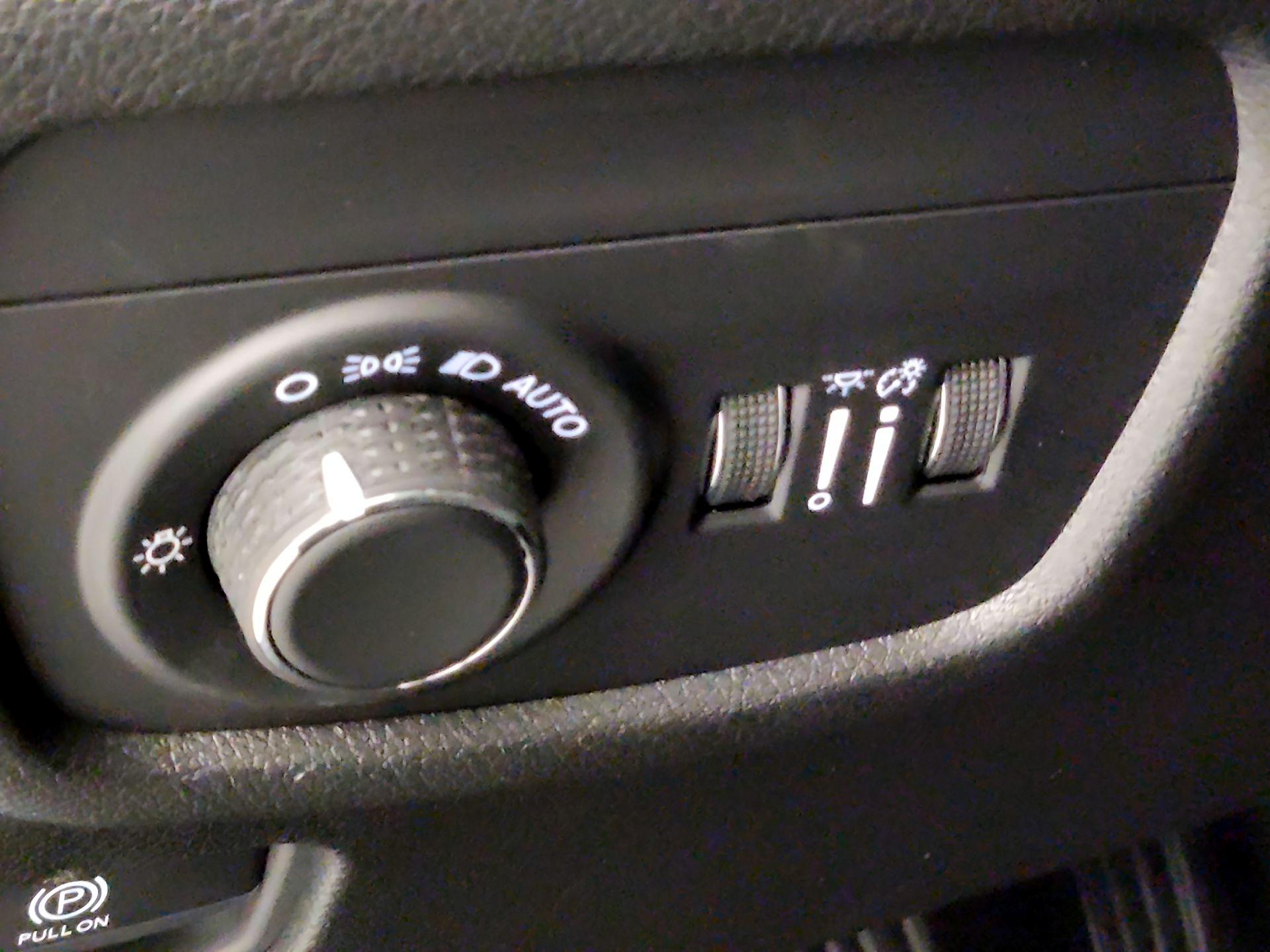 Thumbnail: 2024 Jeep Grand Cherokee - 13