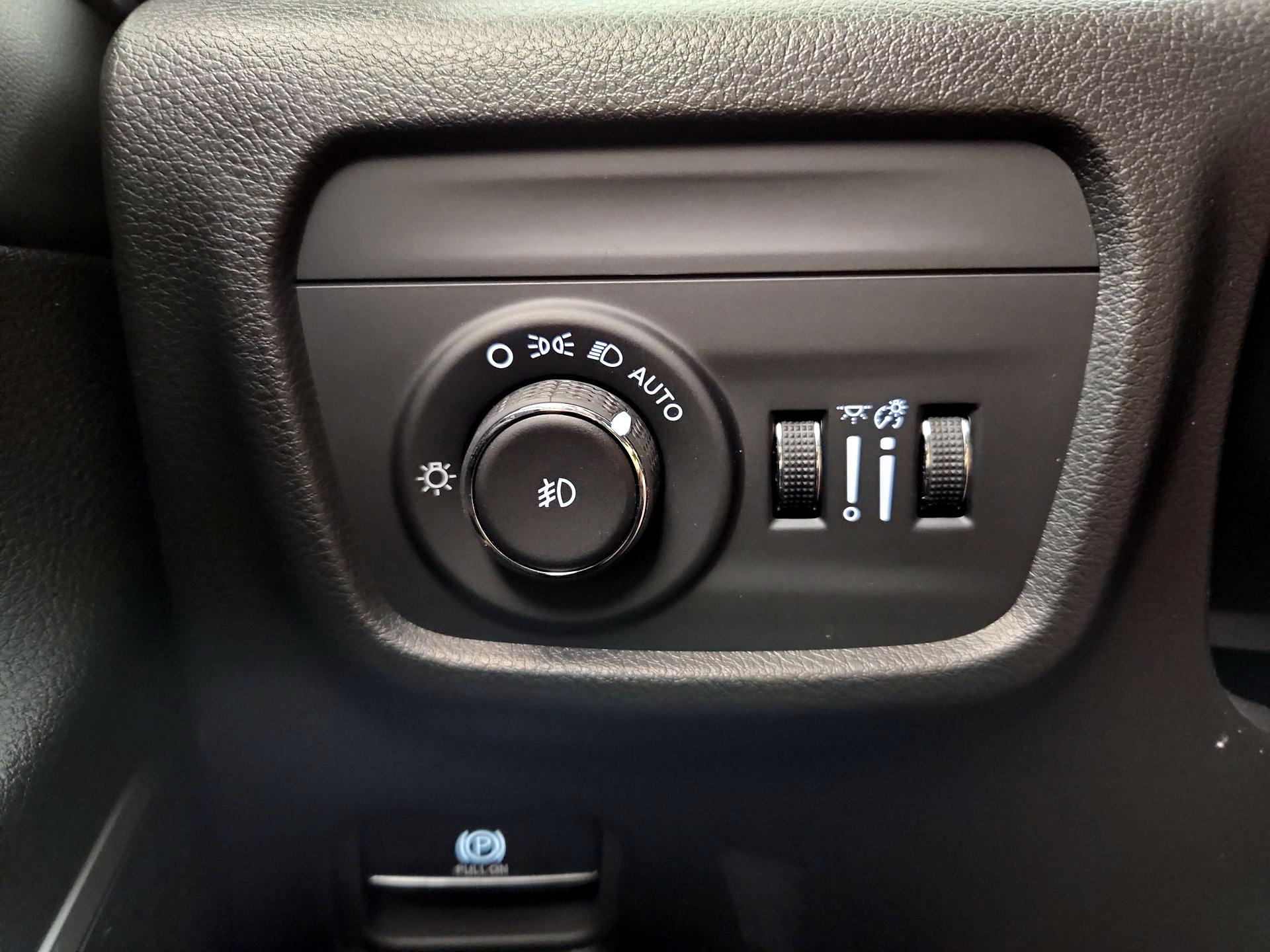 Thumbnail: 2024 Jeep Grand Cherokee - 13