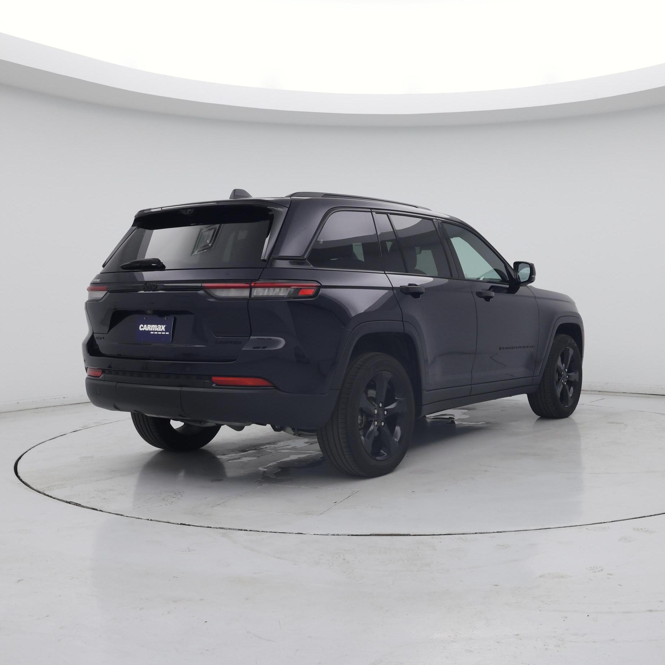 Thumbnail: 2024 Jeep Grand Cherokee - 8