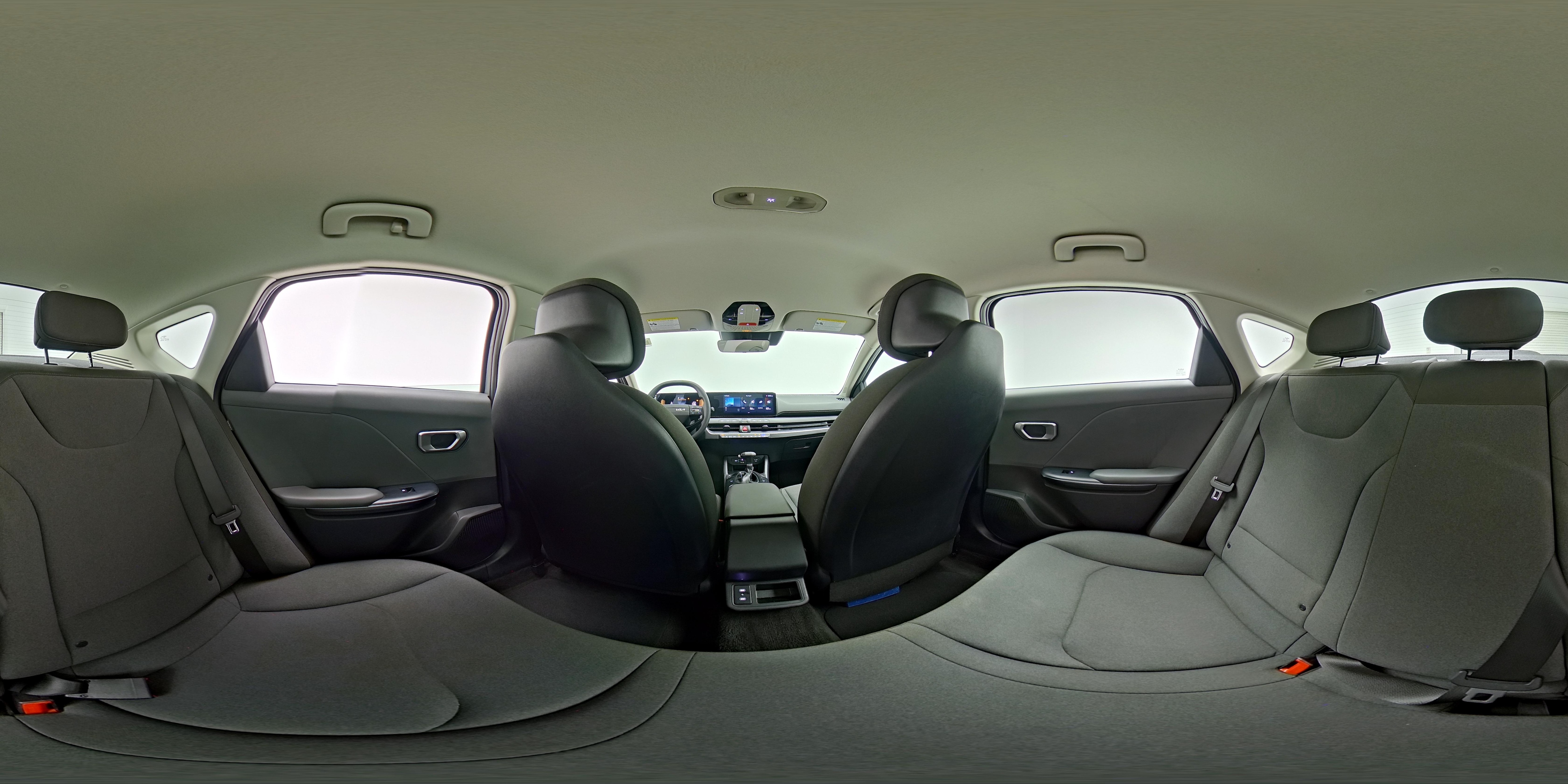2025 Kia K4 LXS - Photo 21