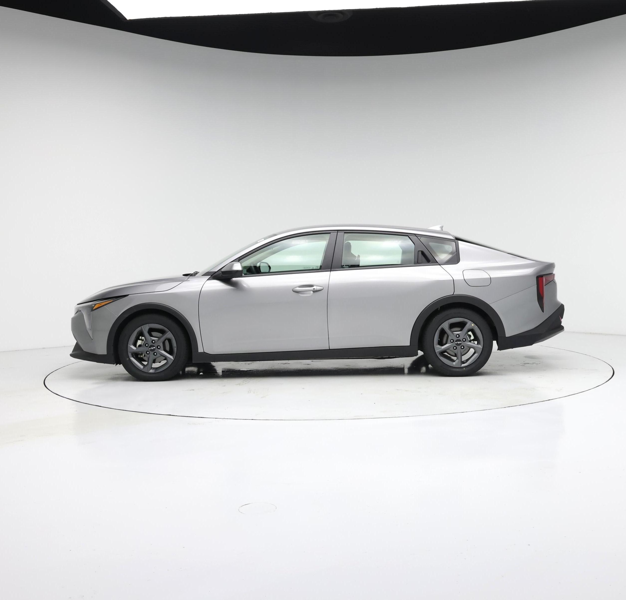Thumbnail: 2025 Kia K4 - 3