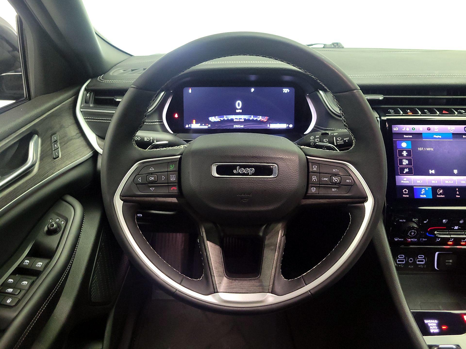 Thumbnail: 2024 Jeep Grand Cherokee - 10