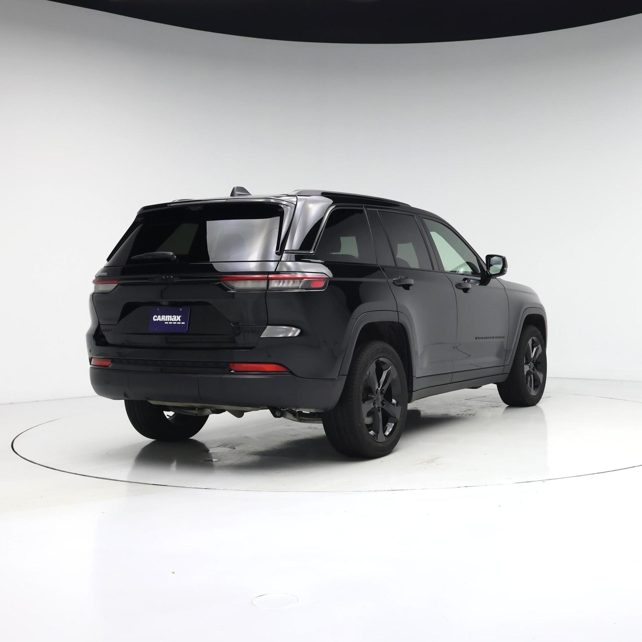 Thumbnail: 2024 Jeep Grand Cherokee - 8