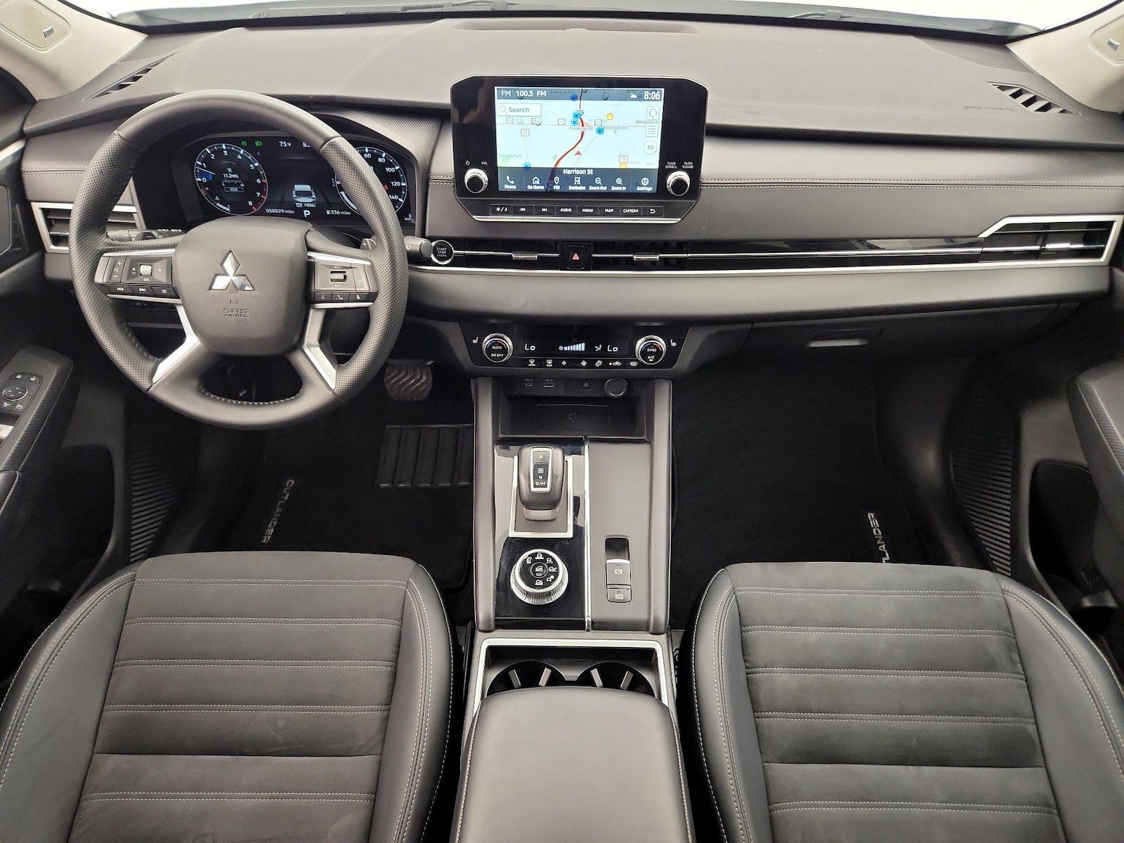 2024 Mitsubishi Outlander SE - Photo 10