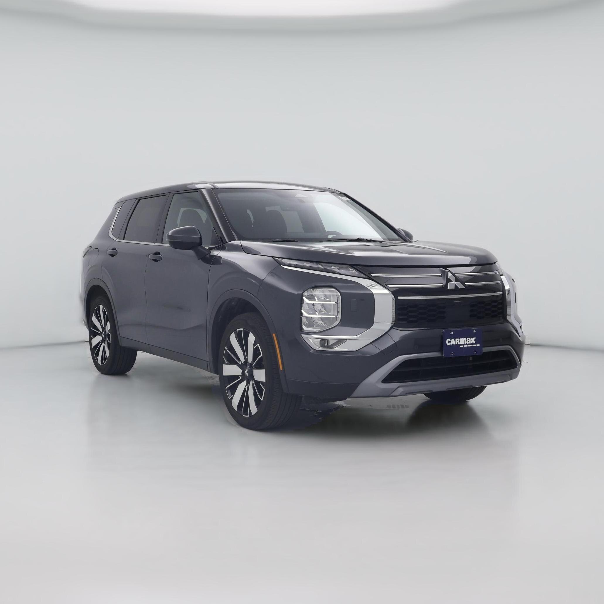 Thumbnail: 2025 Mitsubishi Outlander - 1