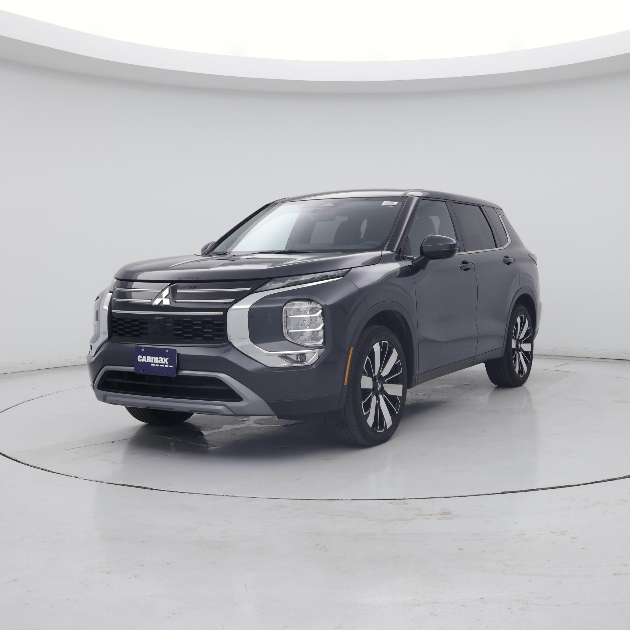 Thumbnail: 2025 Mitsubishi Outlander - 4