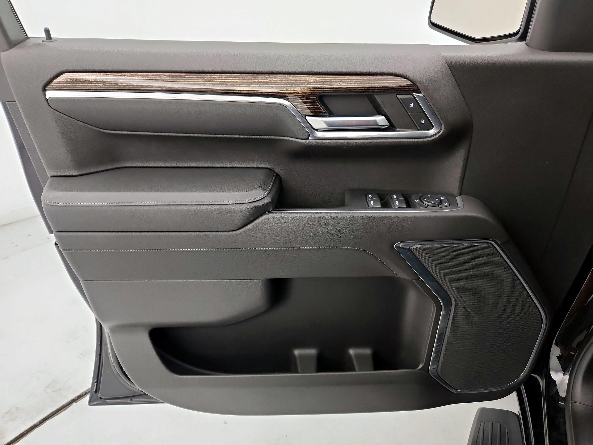 Thumbnail: 2023 GMC Sierra 1500 - 12