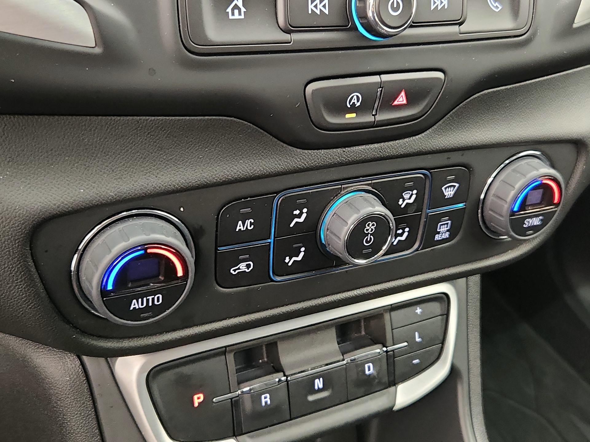 Thumbnail: 2024 GMC Terrain - 16