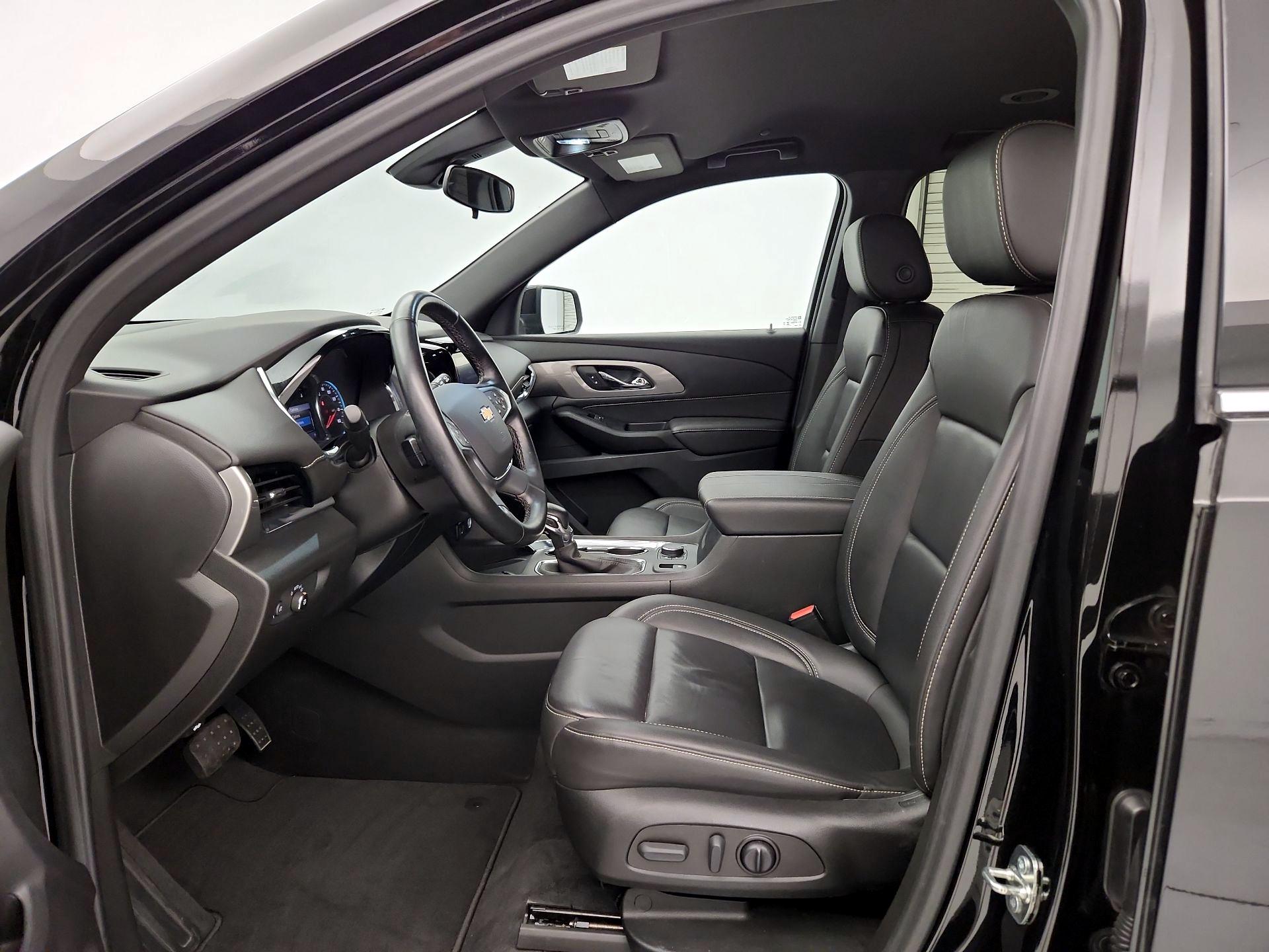 Thumbnail: 2023 Chevrolet Traverse - 11