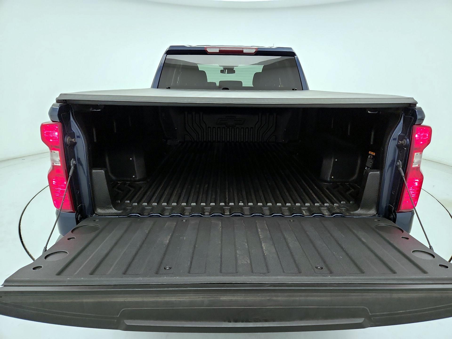 Thumbnail: 2023 Chevrolet Silverado 1500 - 20