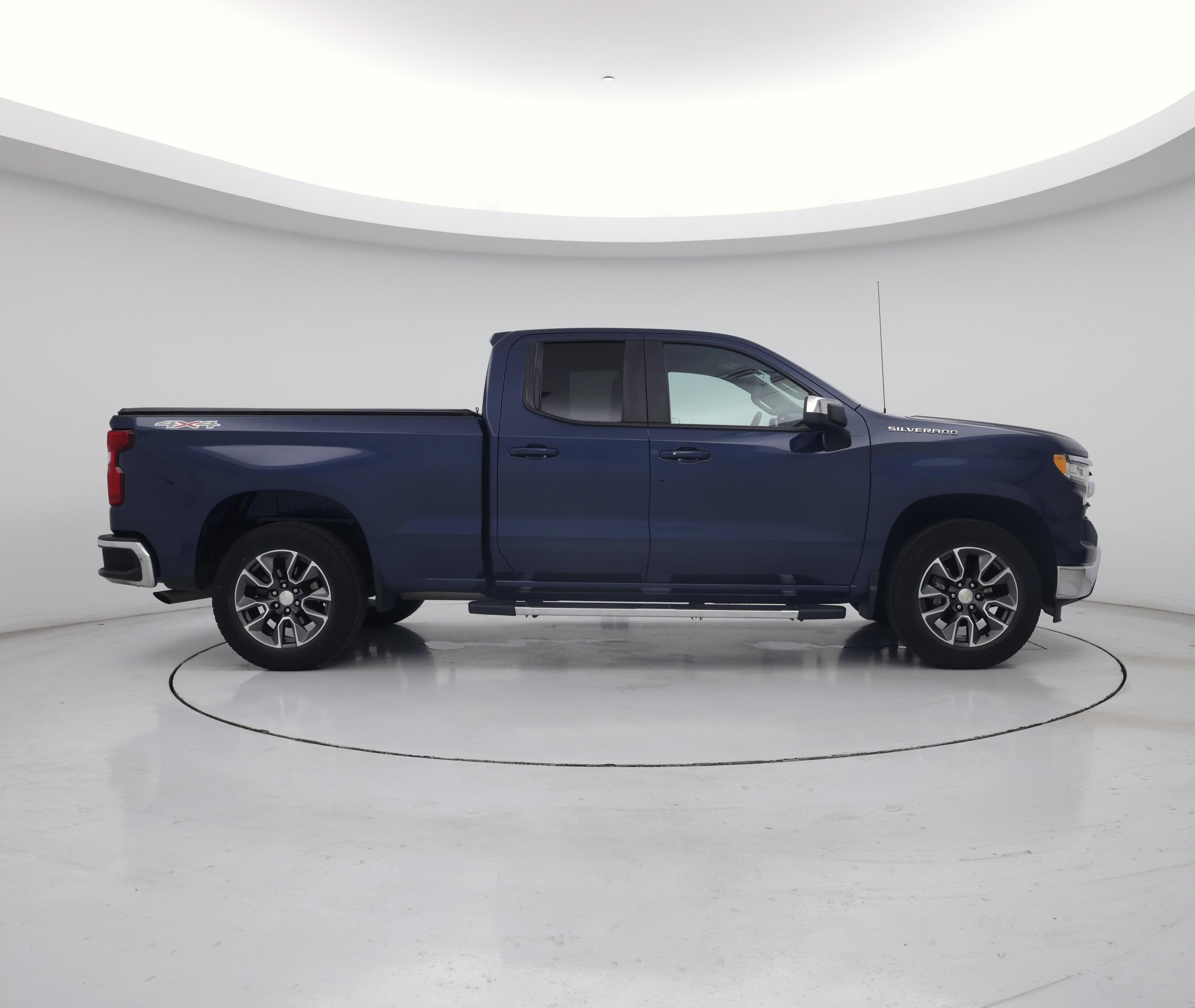 Thumbnail: 2023 Chevrolet Silverado 1500 - 7