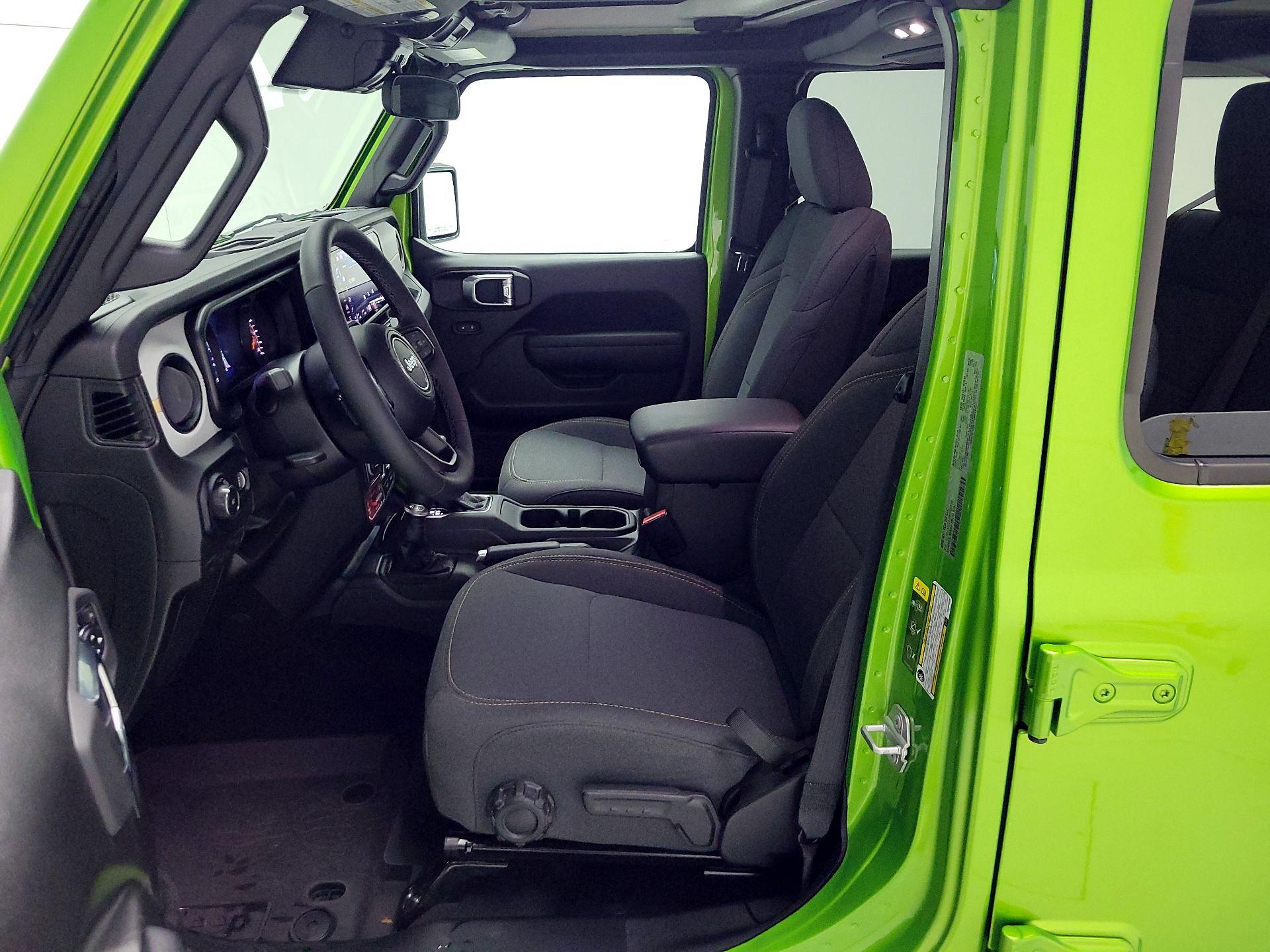 Thumbnail: 2025 Jeep Wrangler - 11