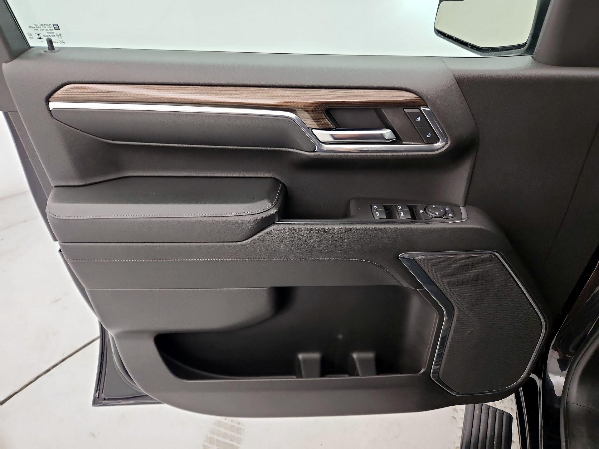 Thumbnail: 2024 Chevrolet Silverado 1500 - 12