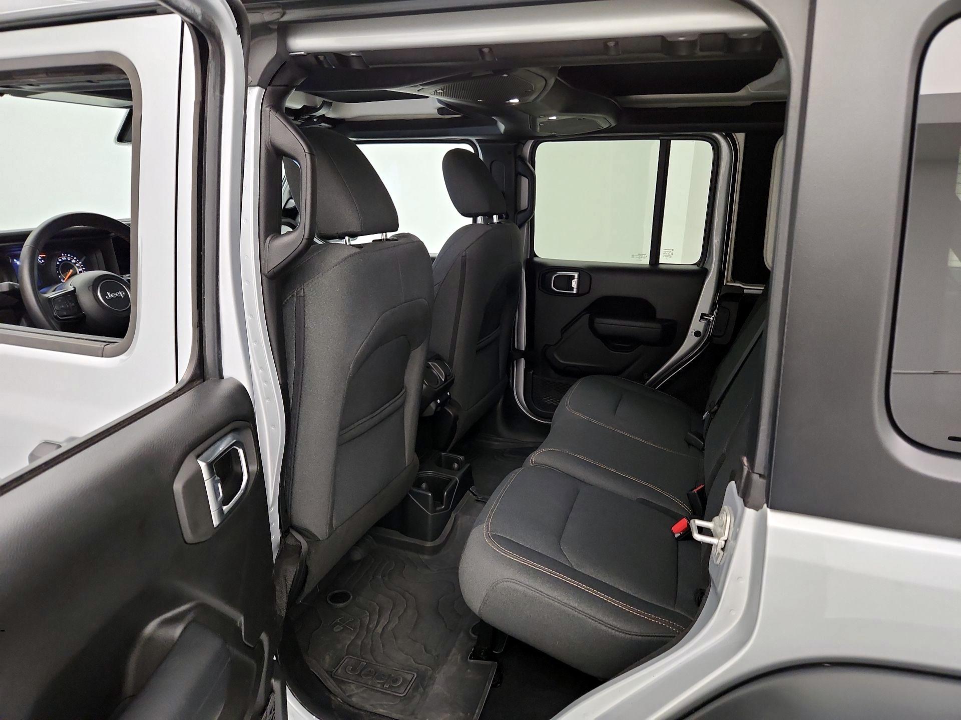 Thumbnail: 2024 Jeep Wrangler - 19