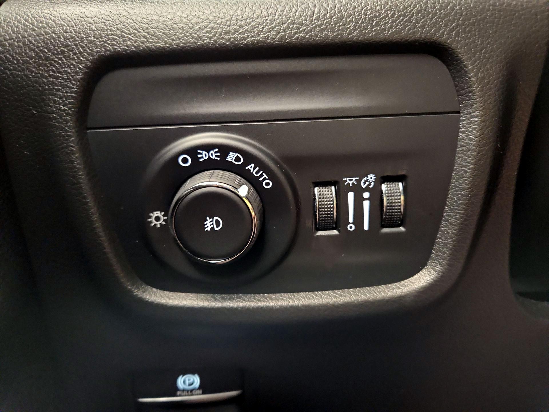 Thumbnail: 2024 Jeep Grand Cherokee - 13