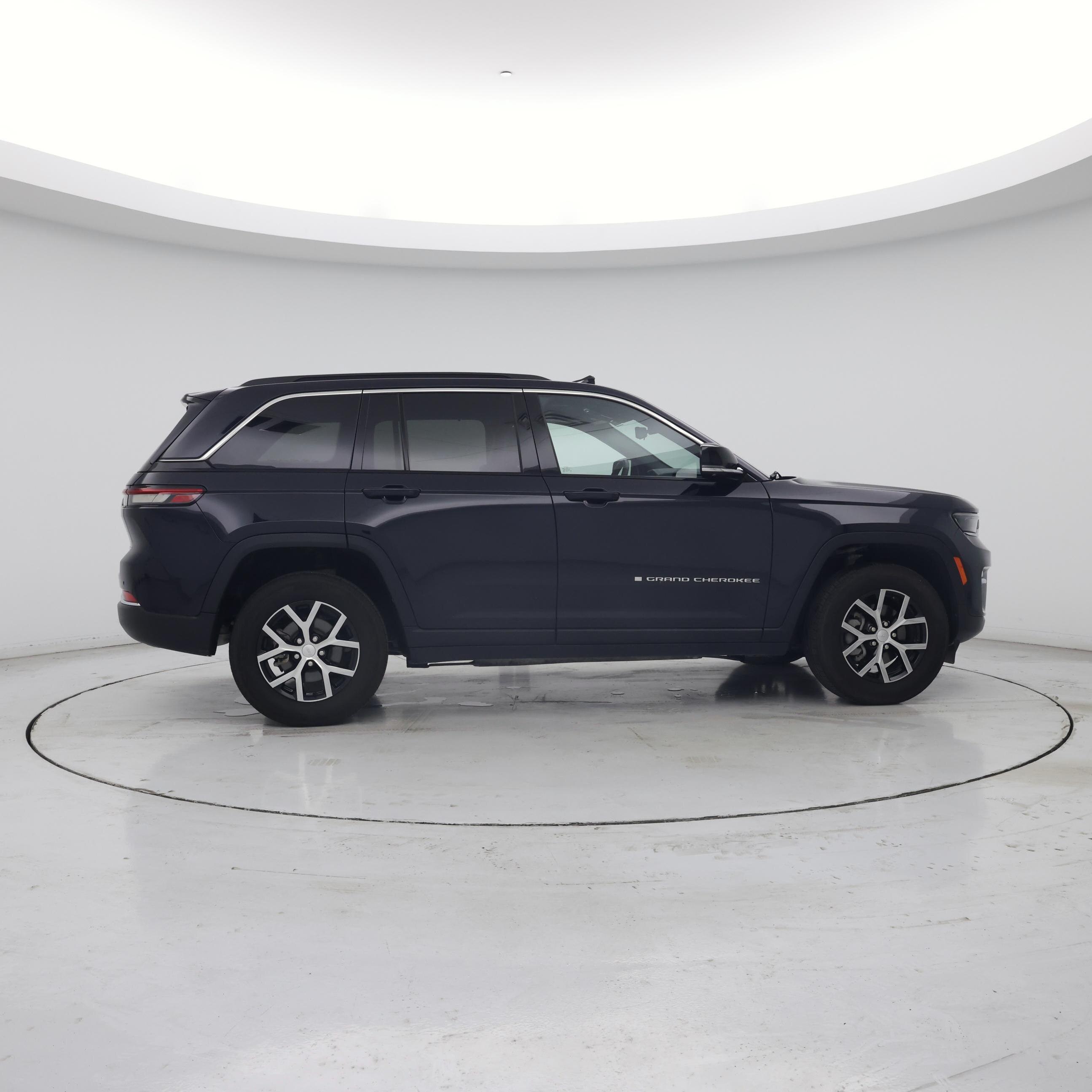 Thumbnail: 2024 Jeep Grand Cherokee - 7
