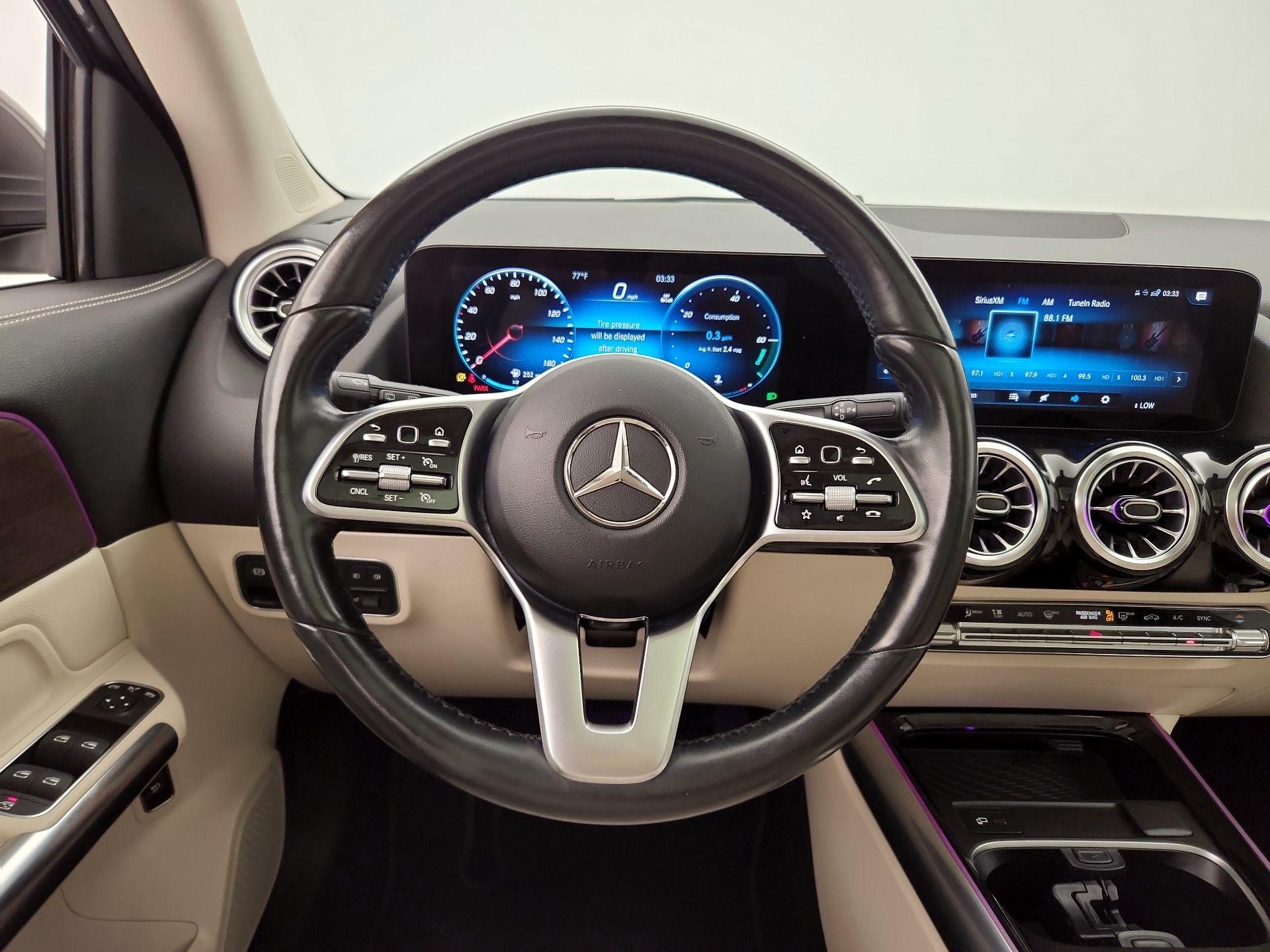 Thumbnail: 2023 Mercedes-Benz GLA - 10