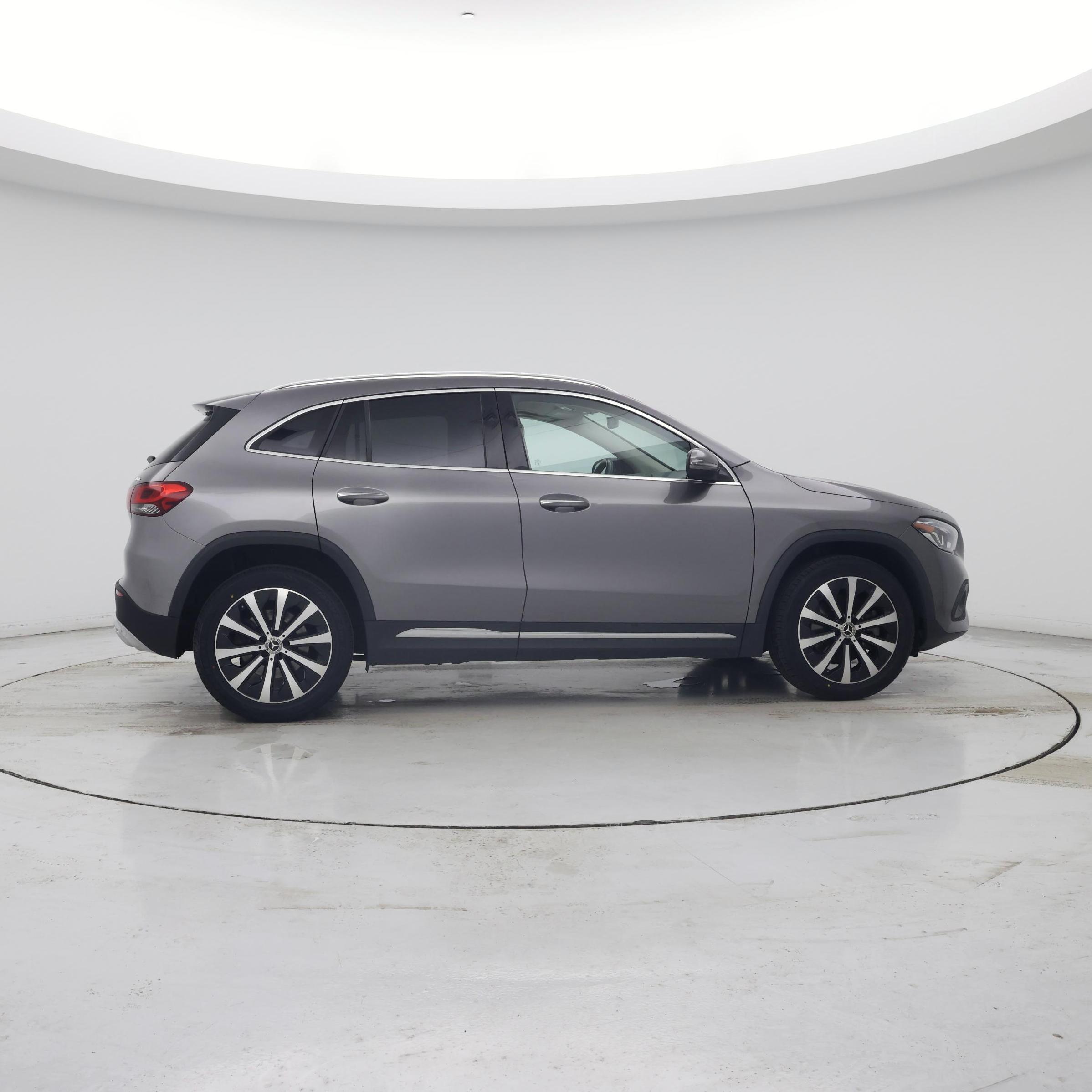 Thumbnail: 2023 Mercedes-Benz GLA - 7