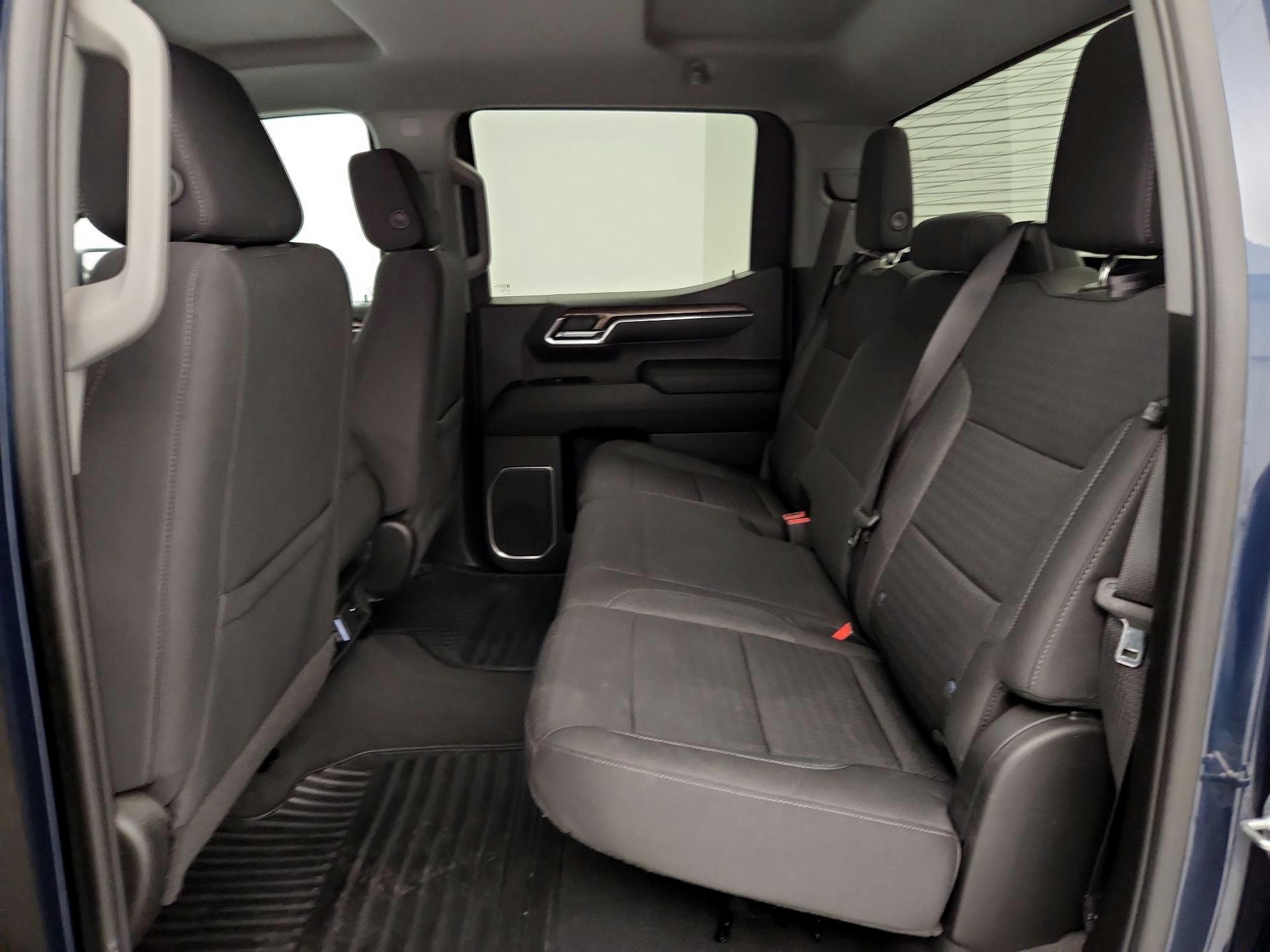 Thumbnail: 2023 Chevrolet Silverado 1500 - 19
