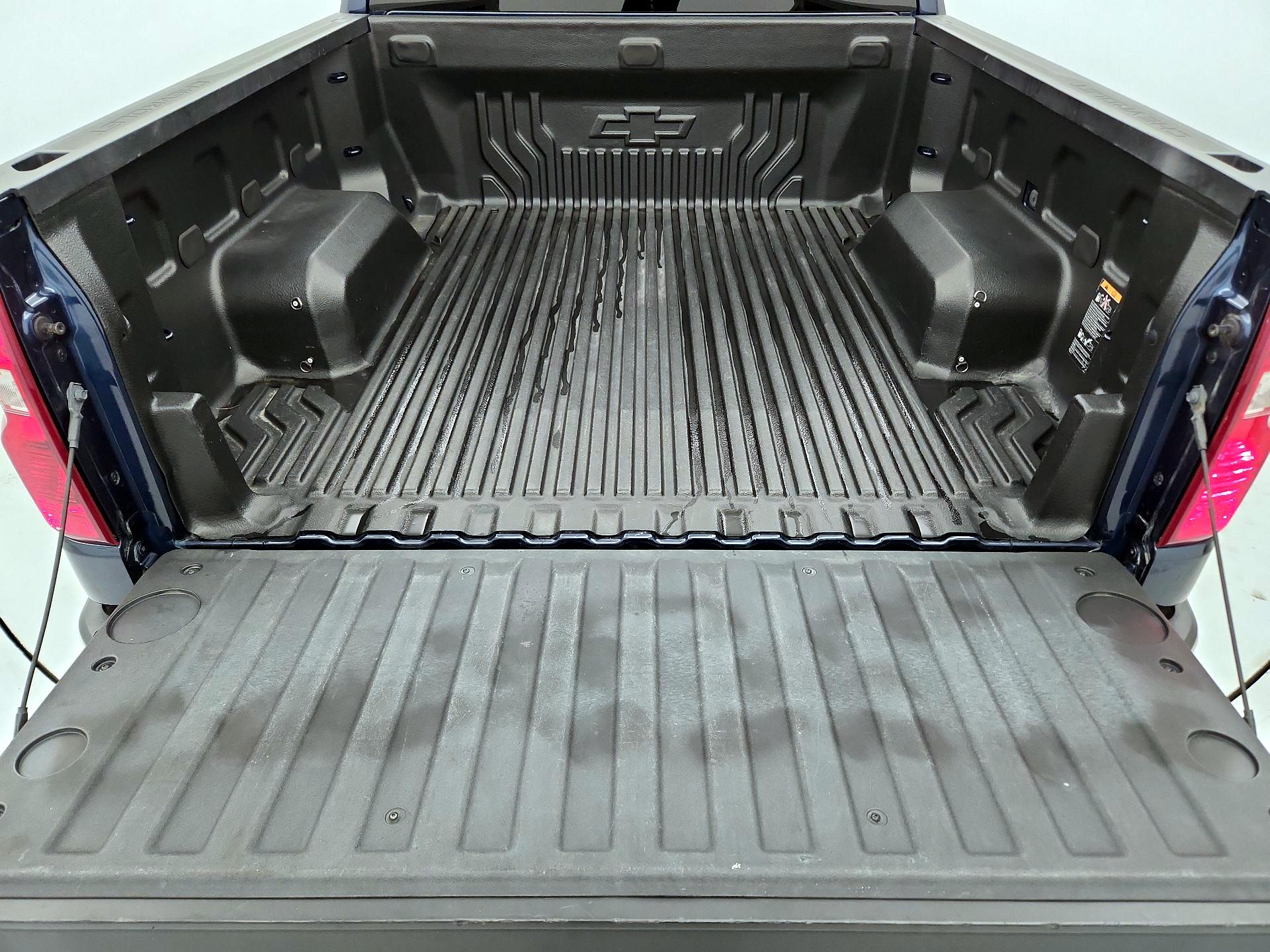 Thumbnail: 2023 Chevrolet Silverado 1500 - 20