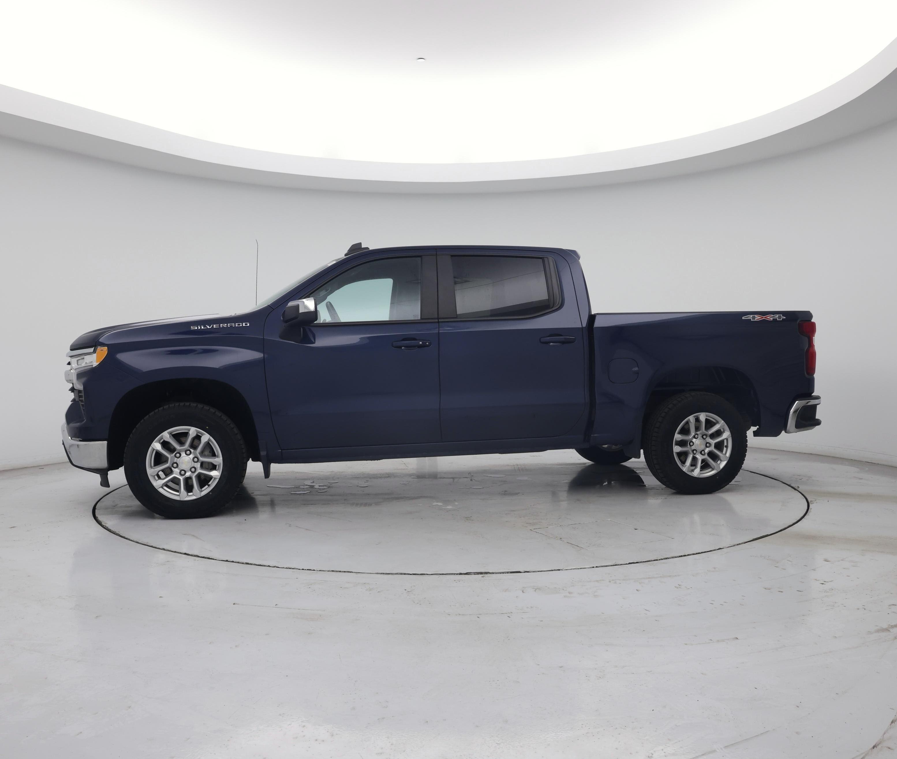 Thumbnail: 2023 Chevrolet Silverado 1500 - 3