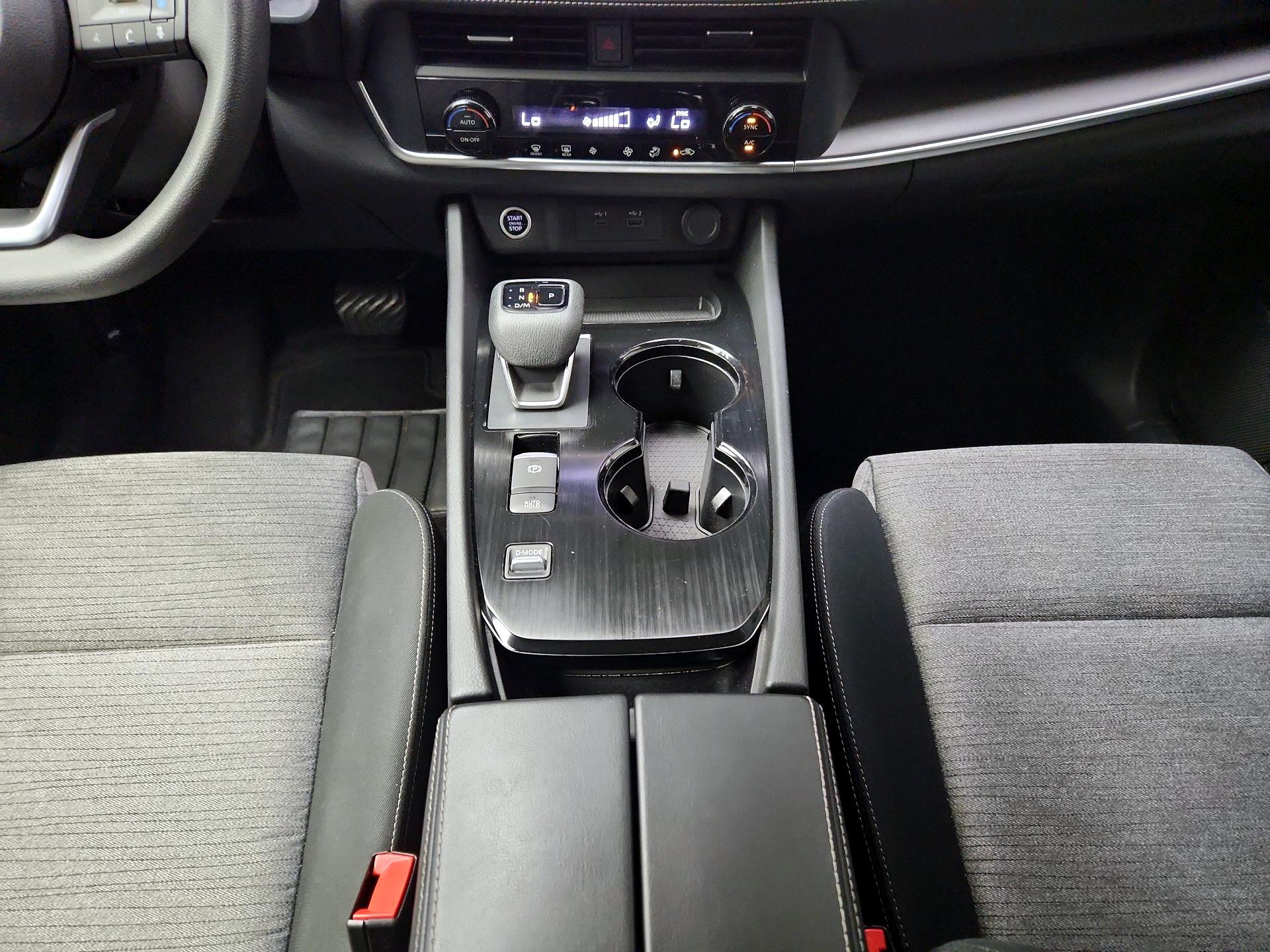 Thumbnail: 2023 Nissan Rogue - 15