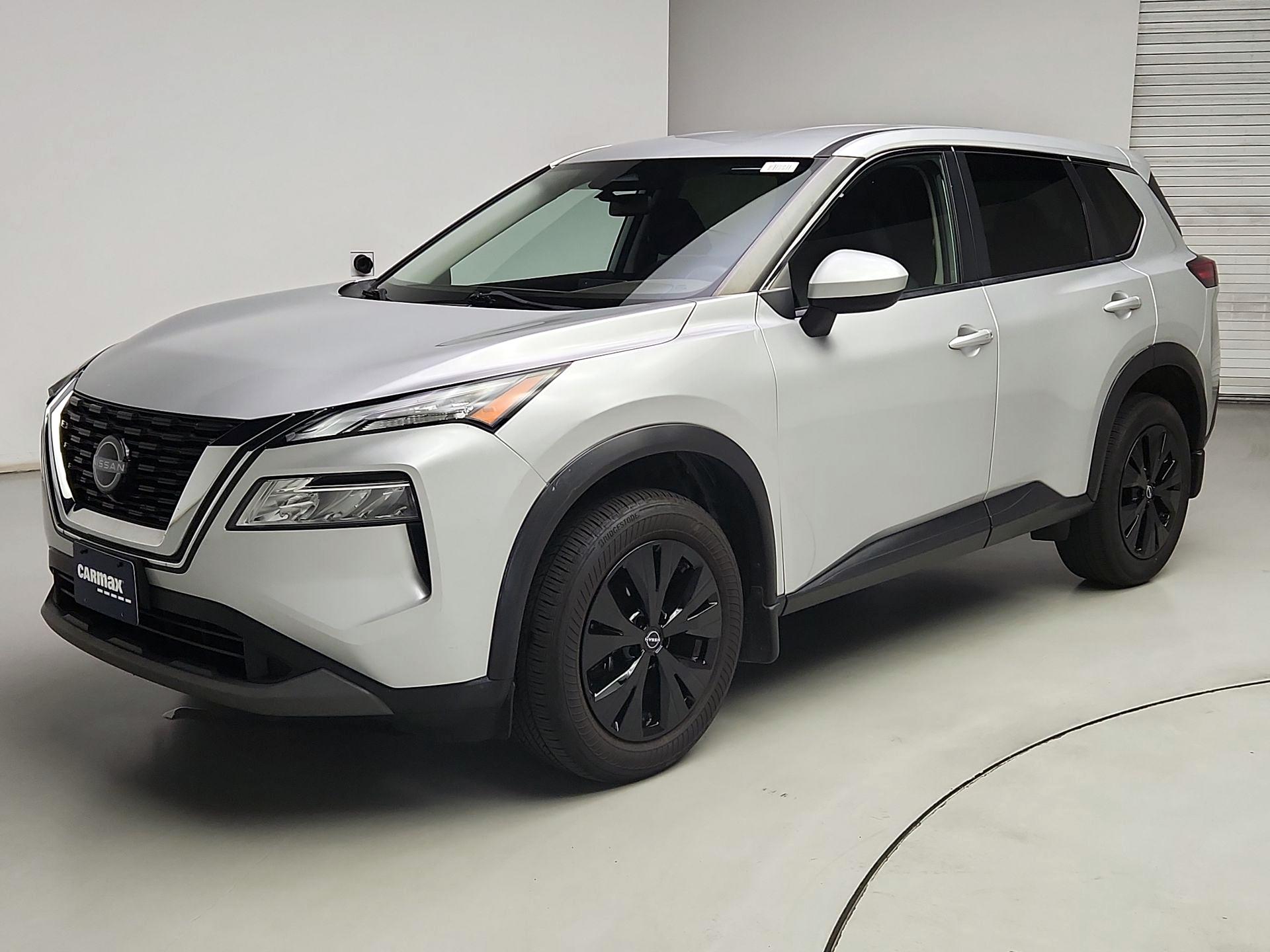 Thumbnail: 2023 Nissan Rogue - 3