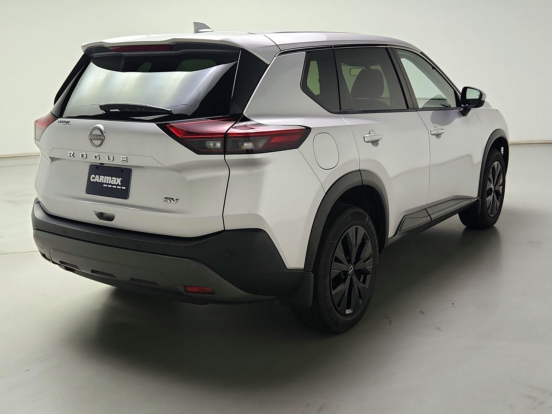 Thumbnail: 2023 Nissan Rogue - 5