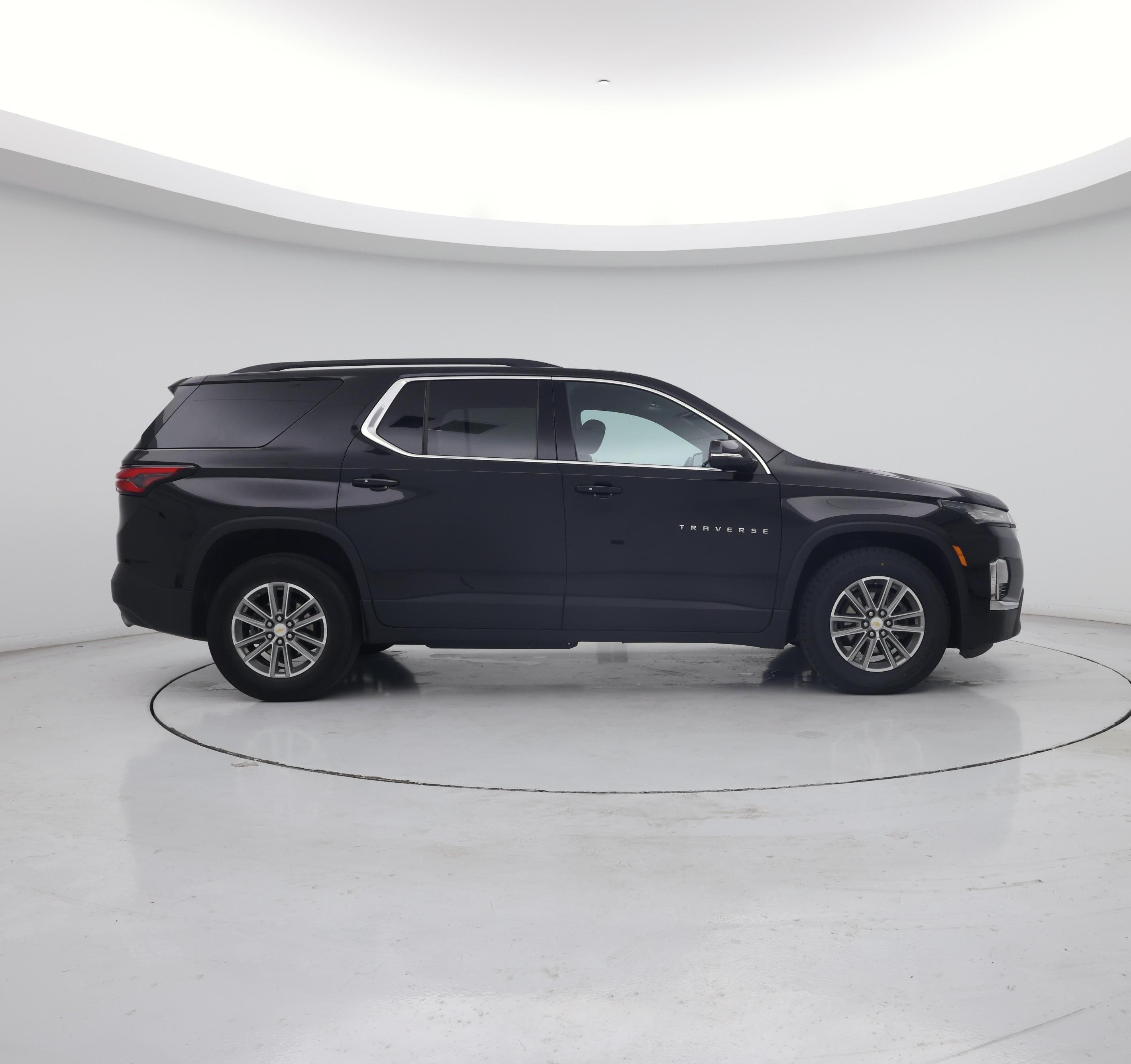 Thumbnail: 2023 Chevrolet Traverse - 7