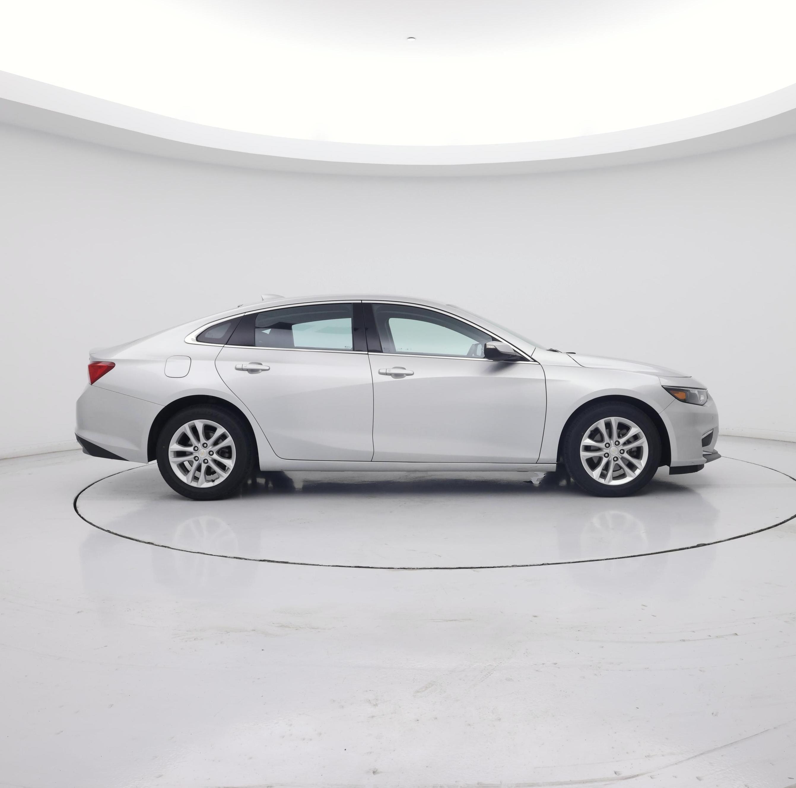 Thumbnail: 2016 Chevrolet Malibu - 7