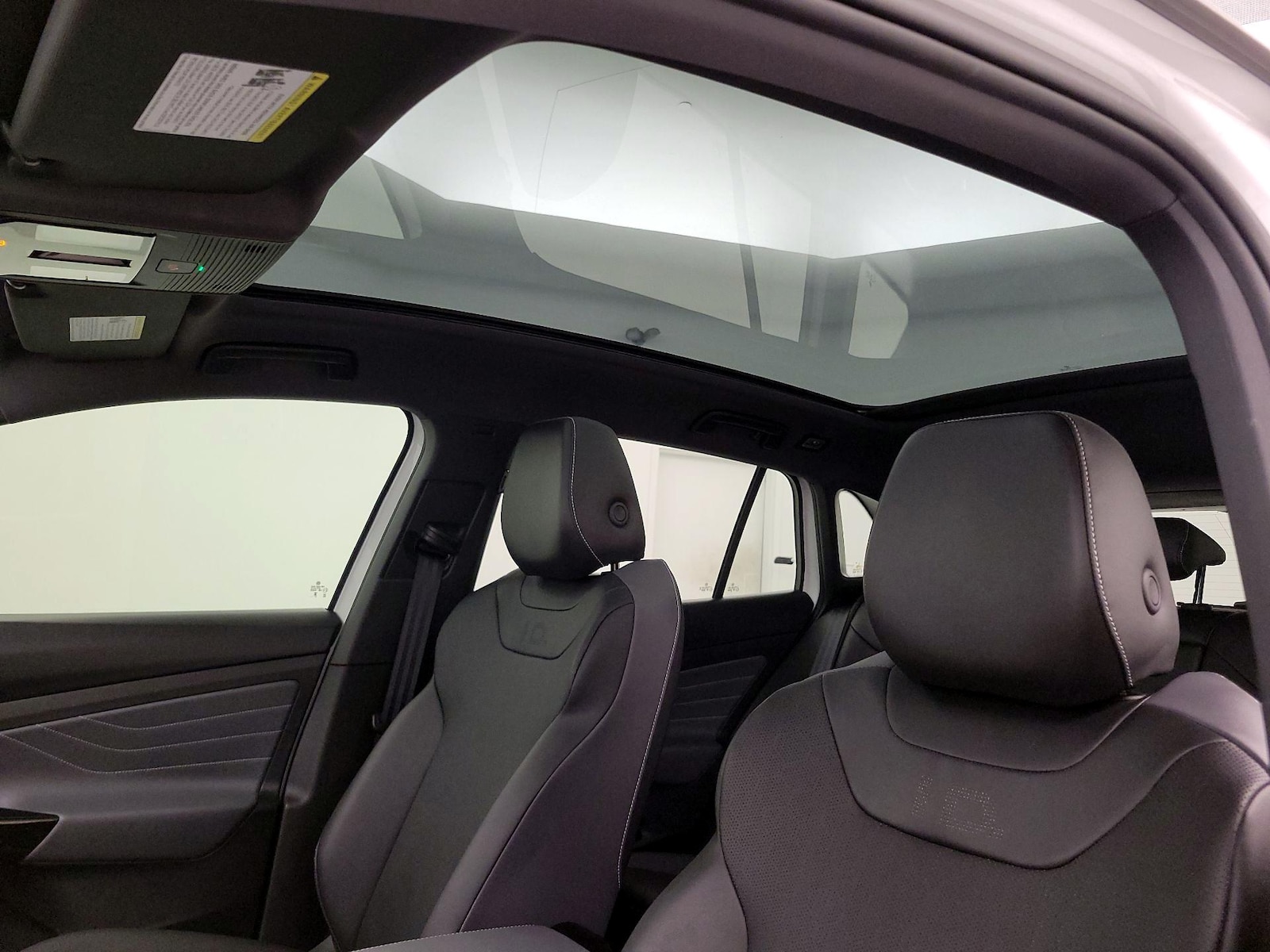 Skylight(s) & Overhead Airbags