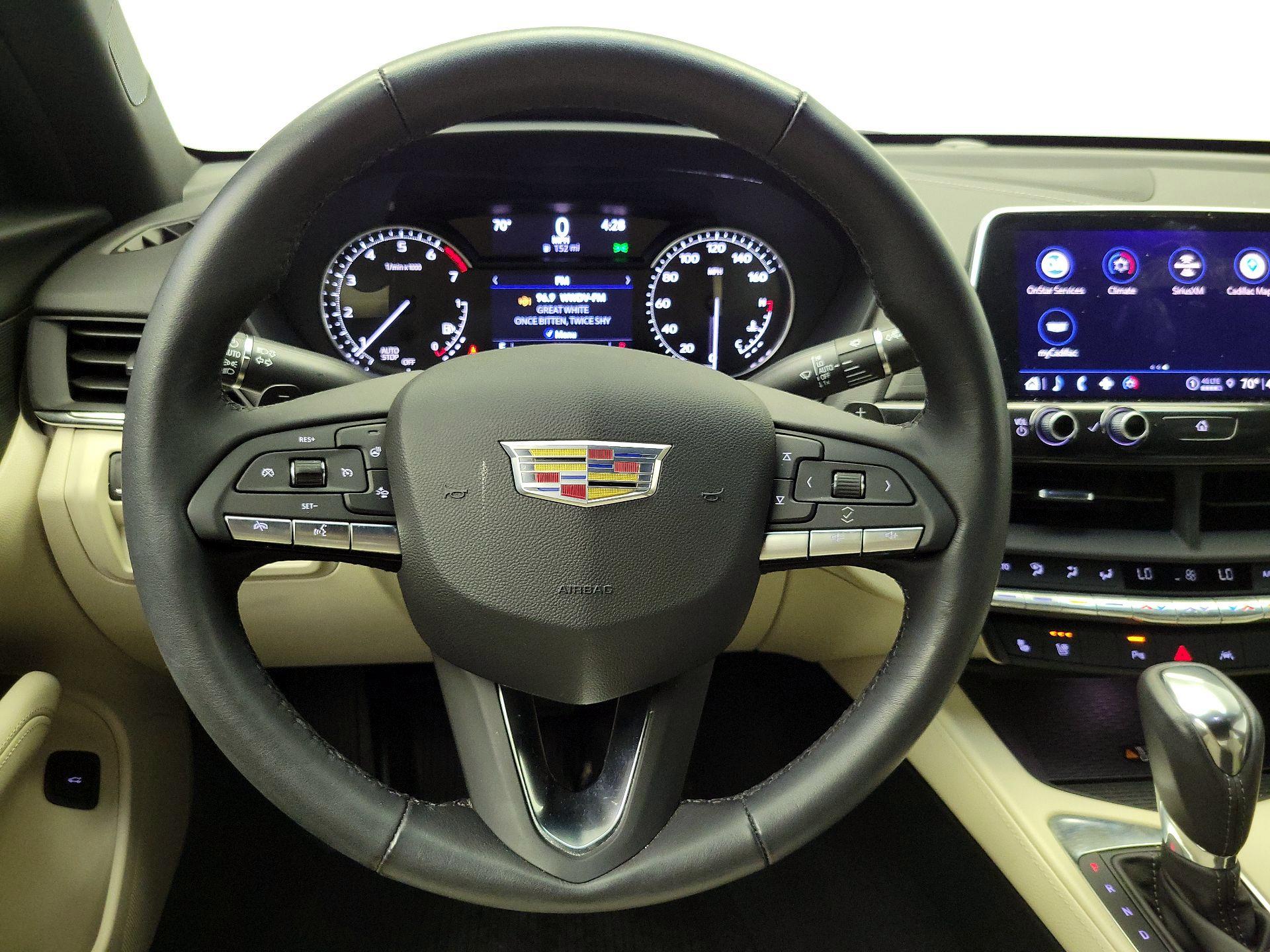 Thumbnail: 2025 Cadillac CT4 - 10