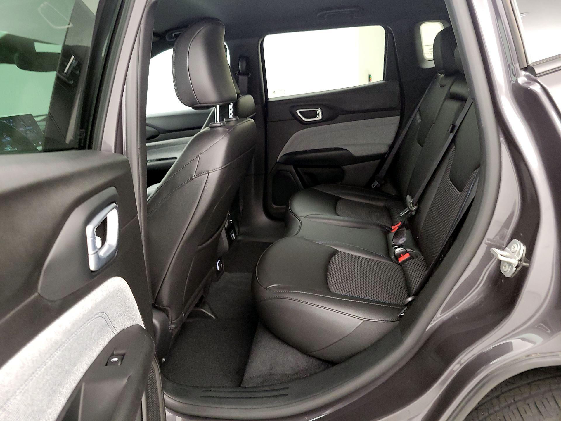 Thumbnail: 2024 Jeep Compass - 19