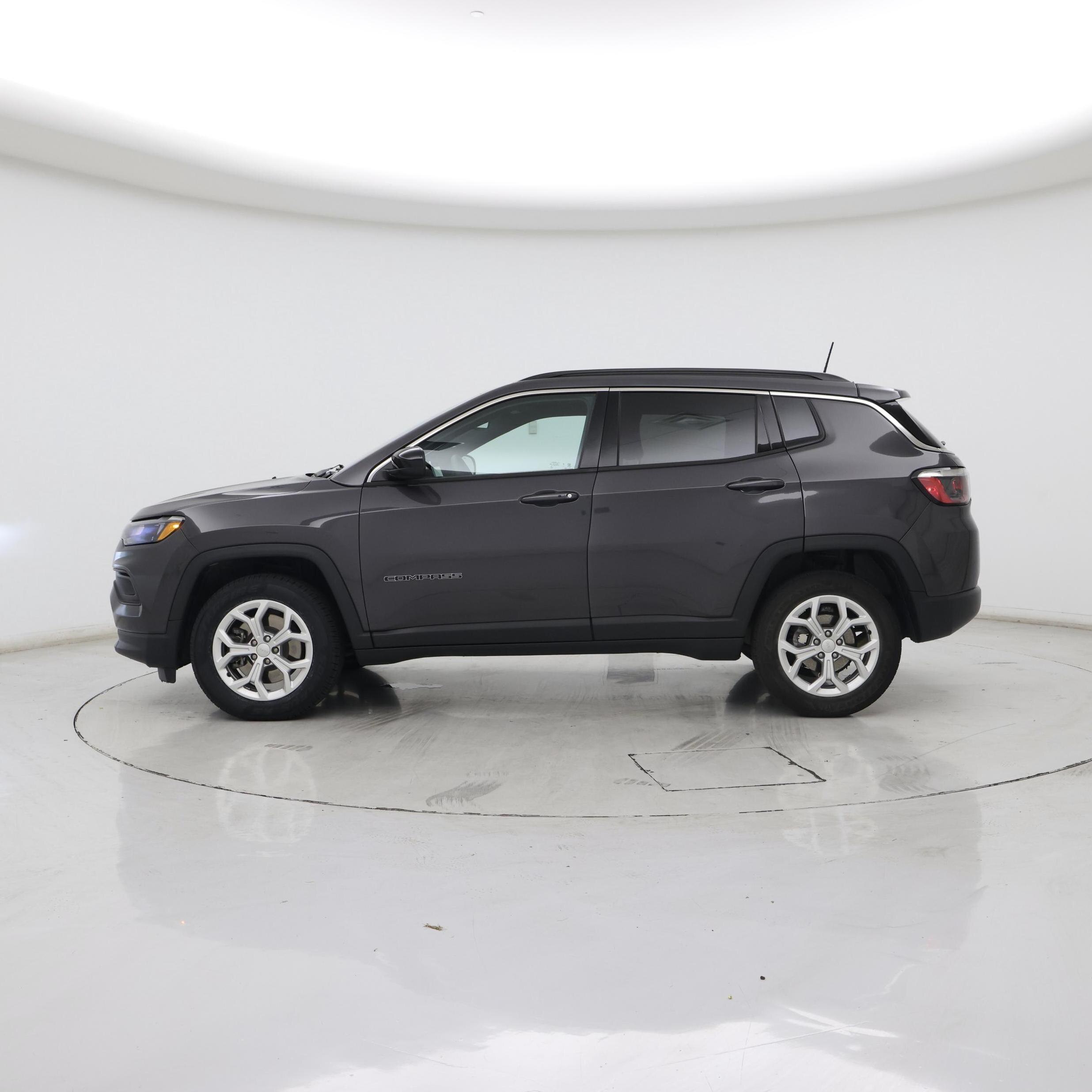 Thumbnail: 2024 Jeep Compass - 3