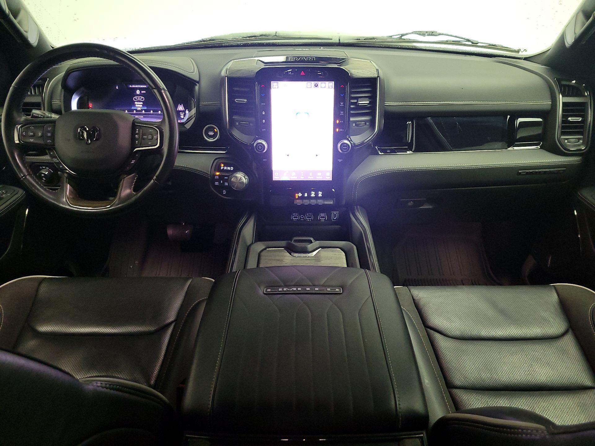 Thumbnail: 2025 RAM 1500 - 9